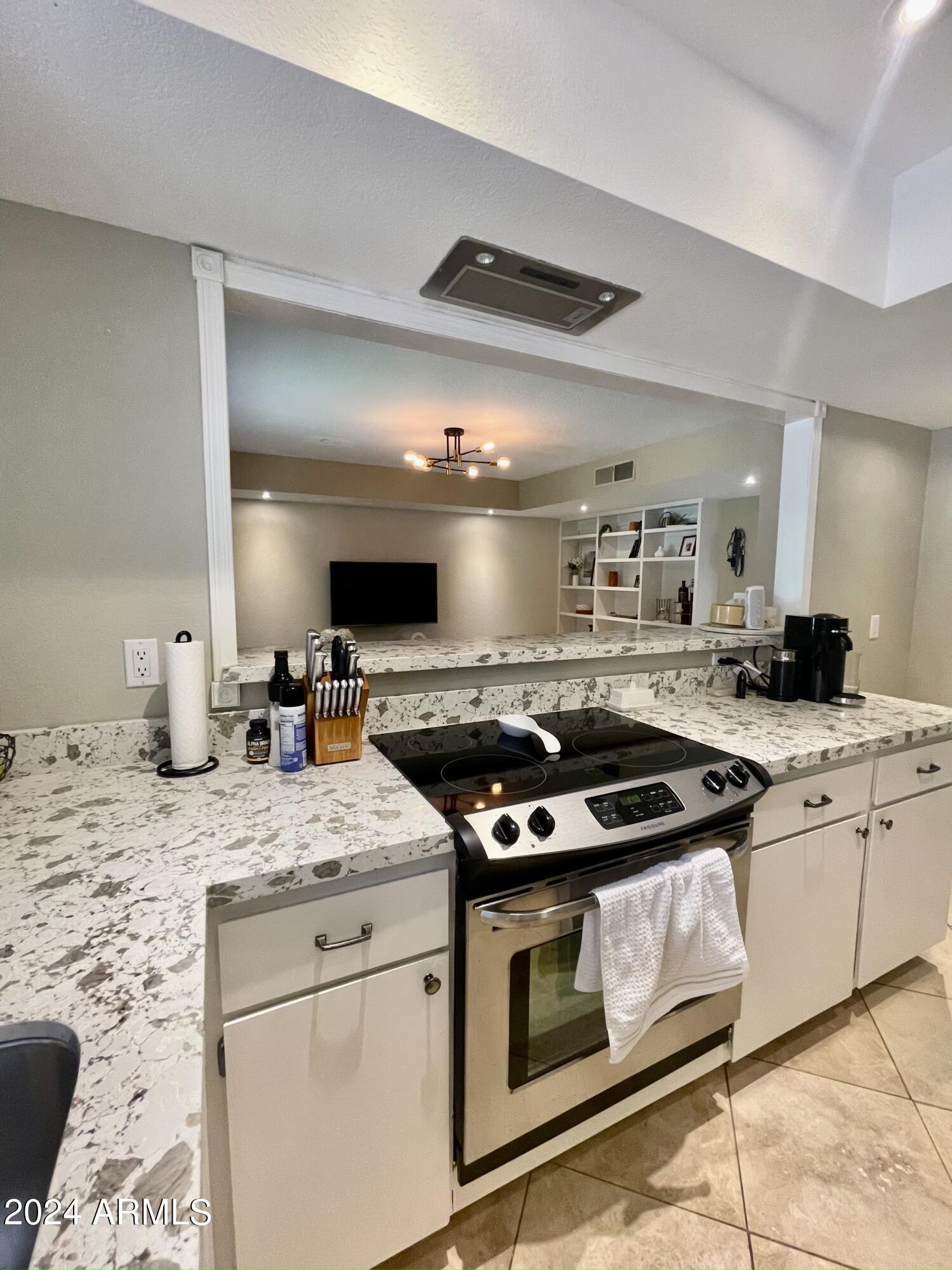 2232 W LINDNER Avenue # 15