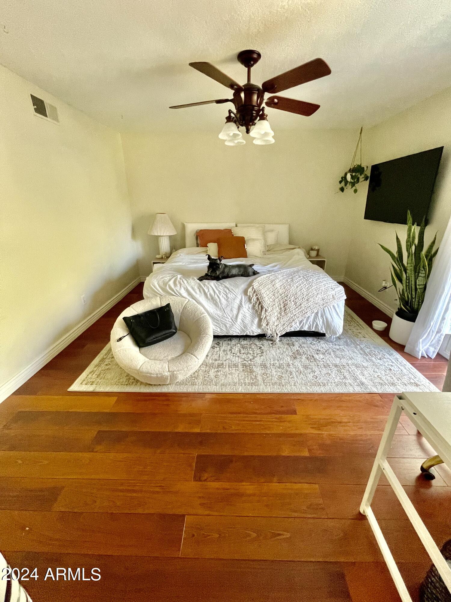 2232 W LINDNER Avenue # 15