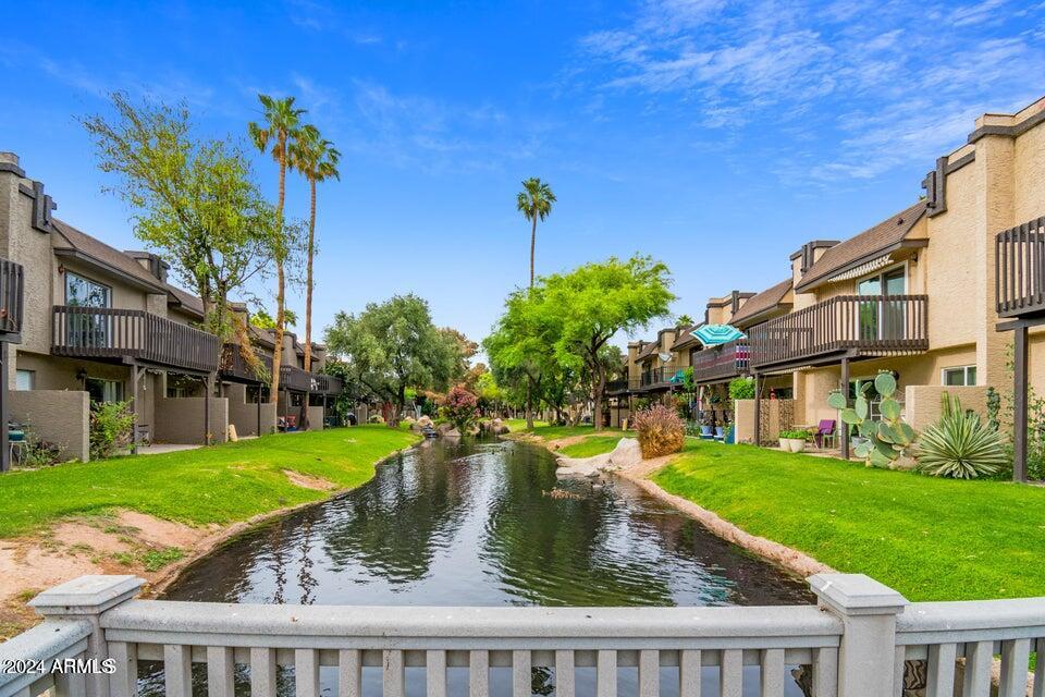 2232 W LINDNER Avenue # 15