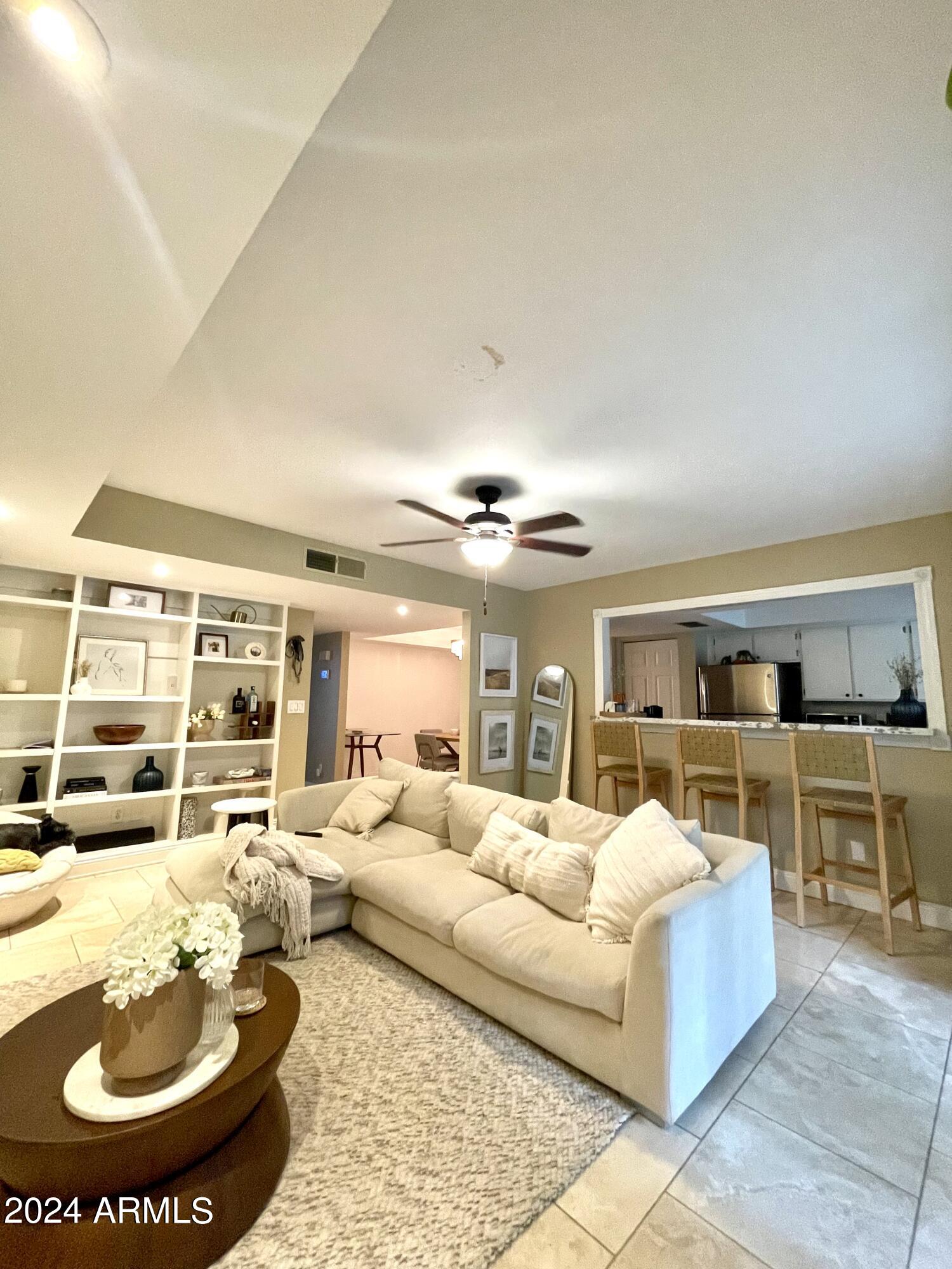 2232 W LINDNER Avenue # 15