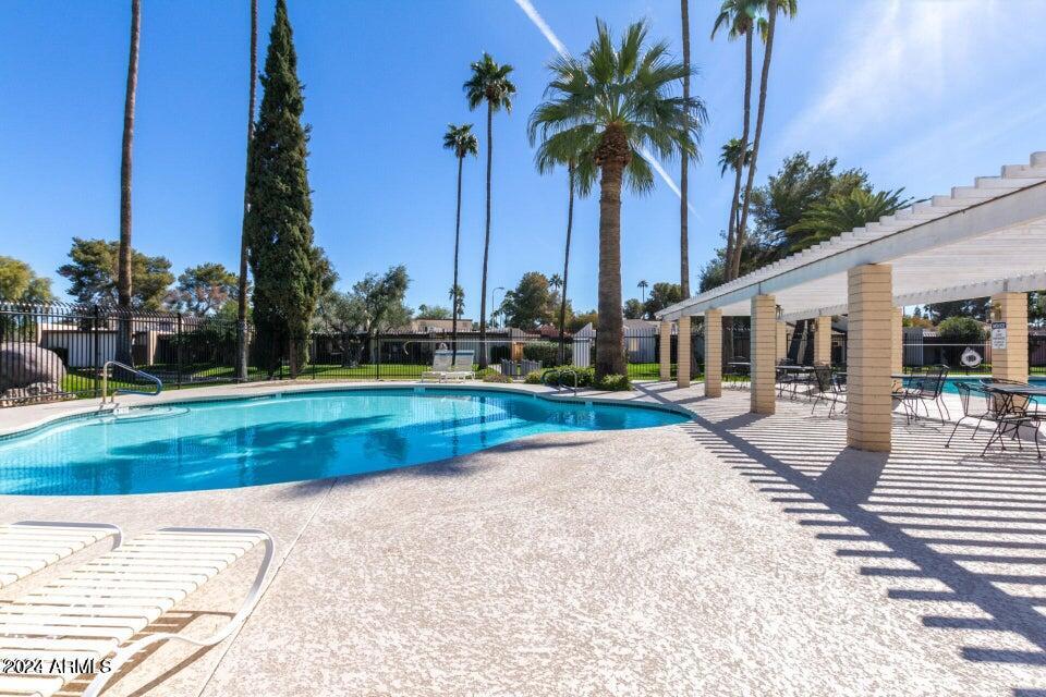 2232 W LINDNER Avenue # 15