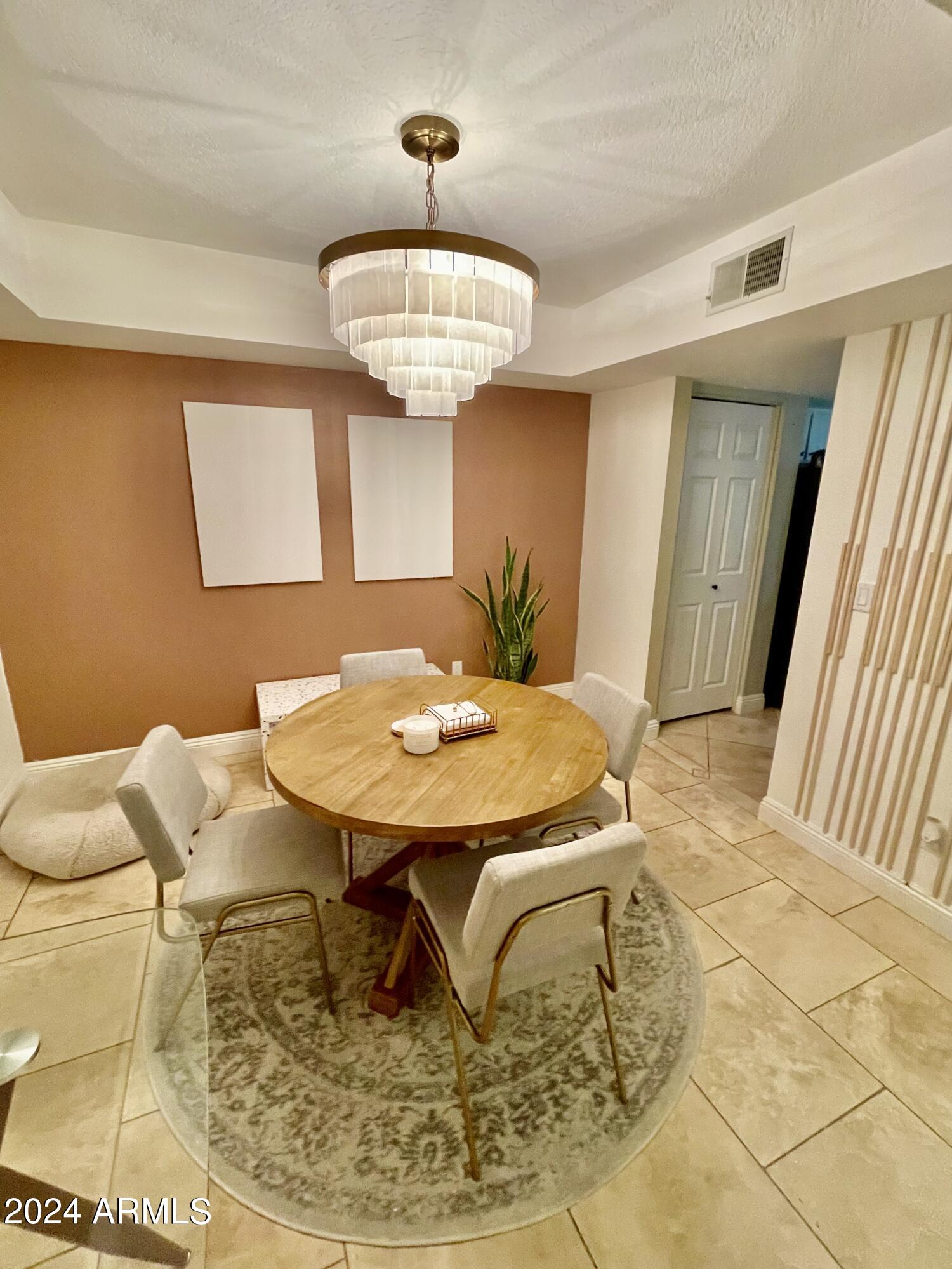 2232 W LINDNER Avenue # 15