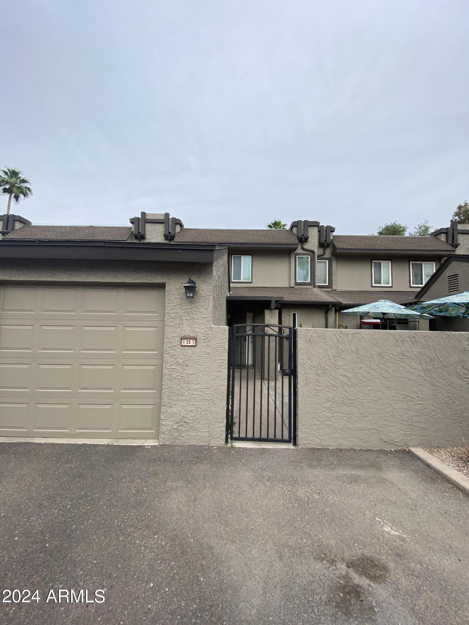 2232 W LINDNER Avenue # 15