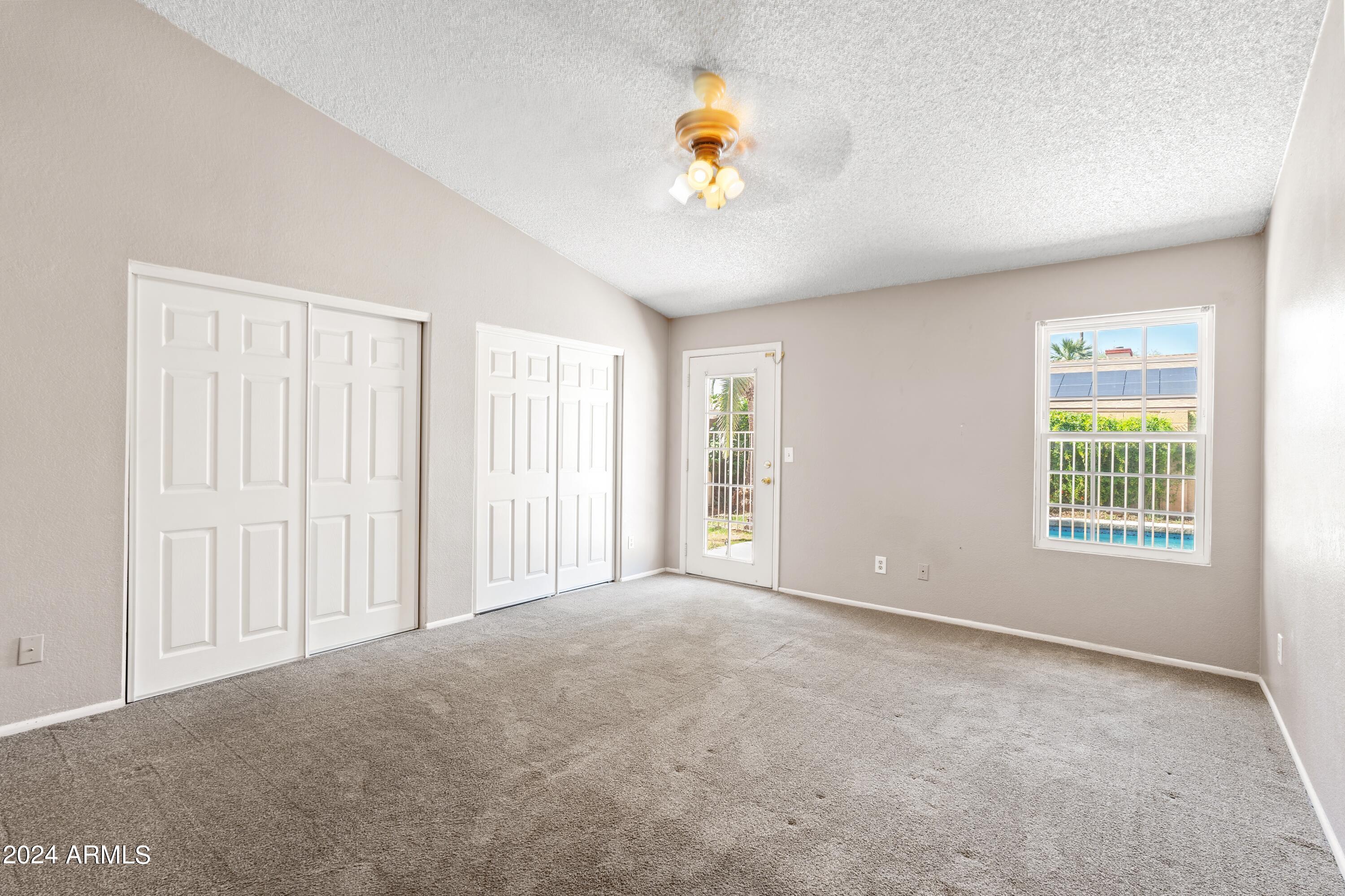 4002 E WESCOTT Drive