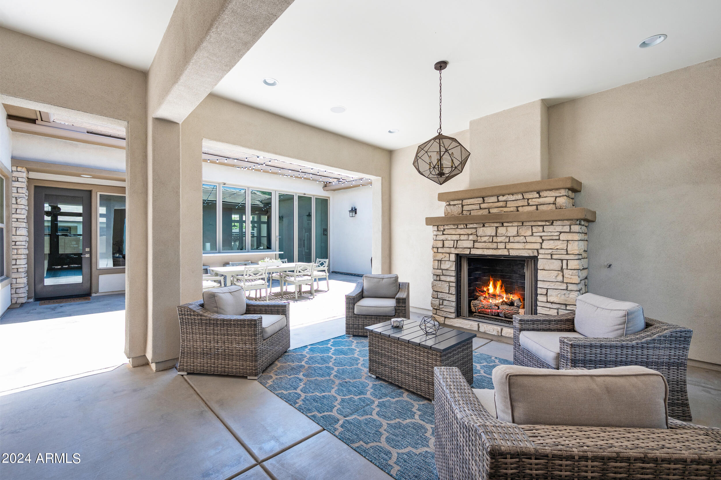 3691 E AQUARIUS Place