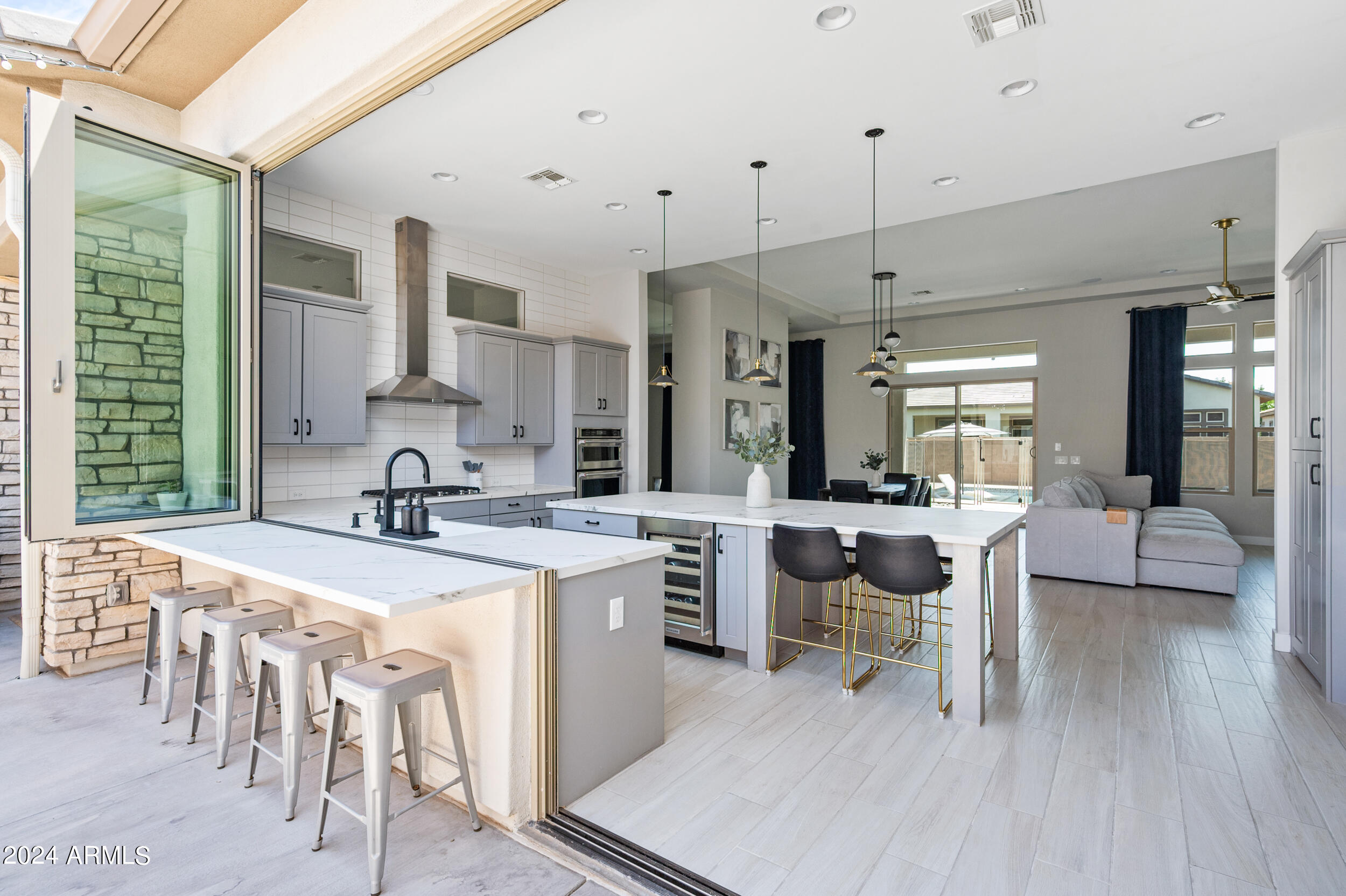 3691 E AQUARIUS Place