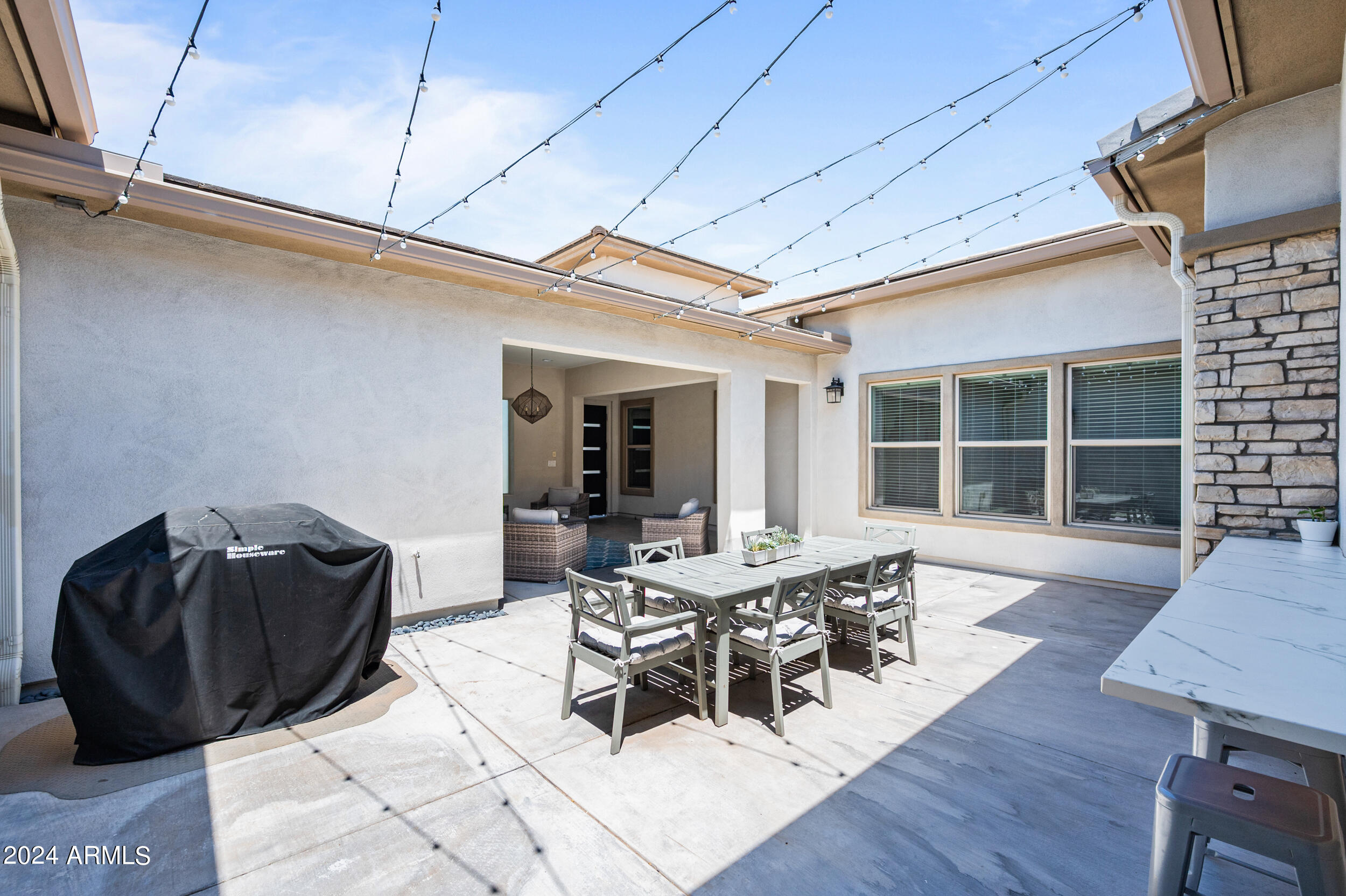 3691 E AQUARIUS Place