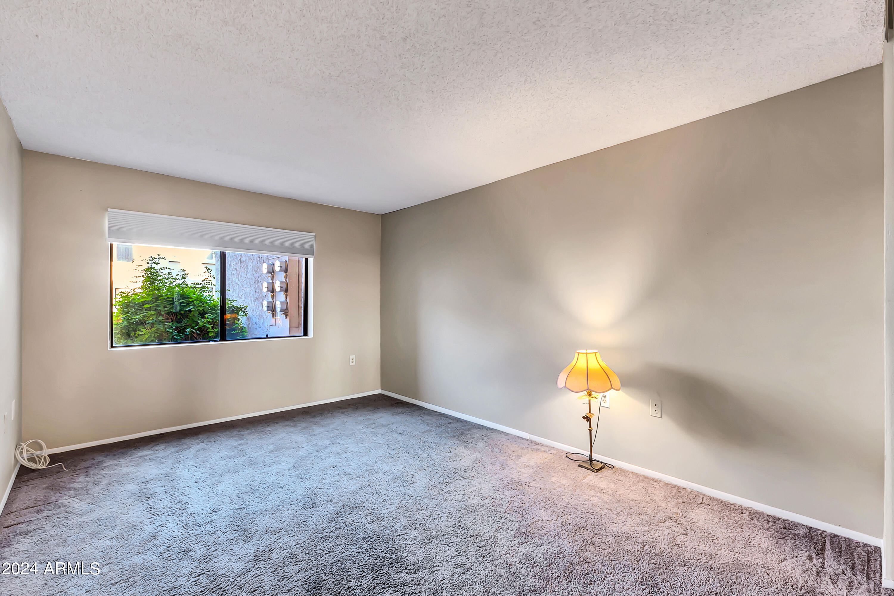 3033 E DEVONSHIRE Avenue, 1034