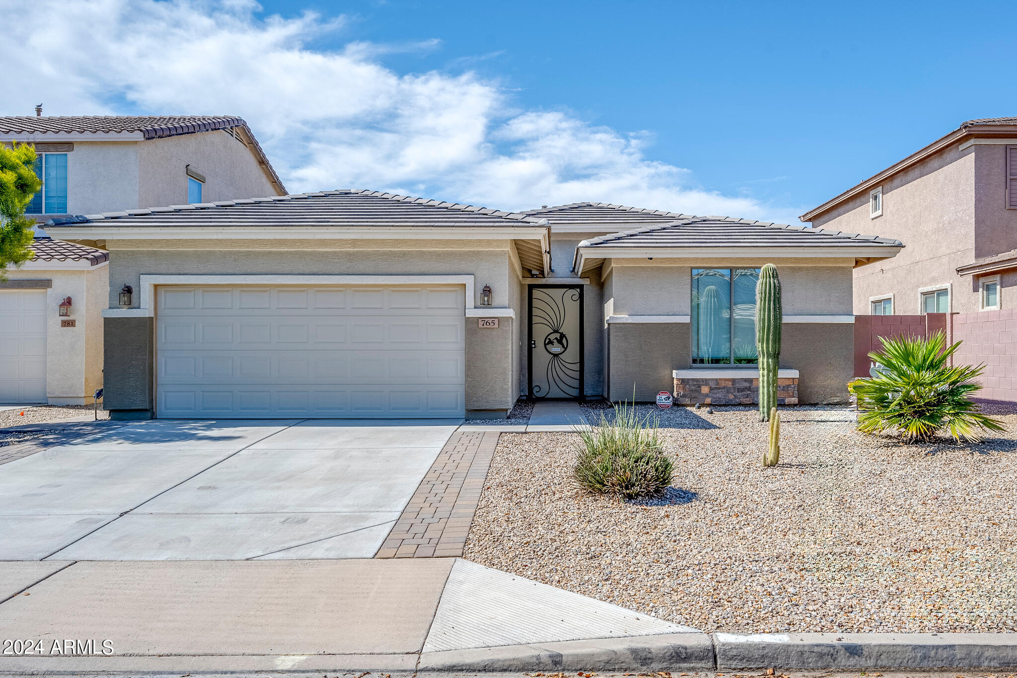 765 E PASTURE CANYON Drive