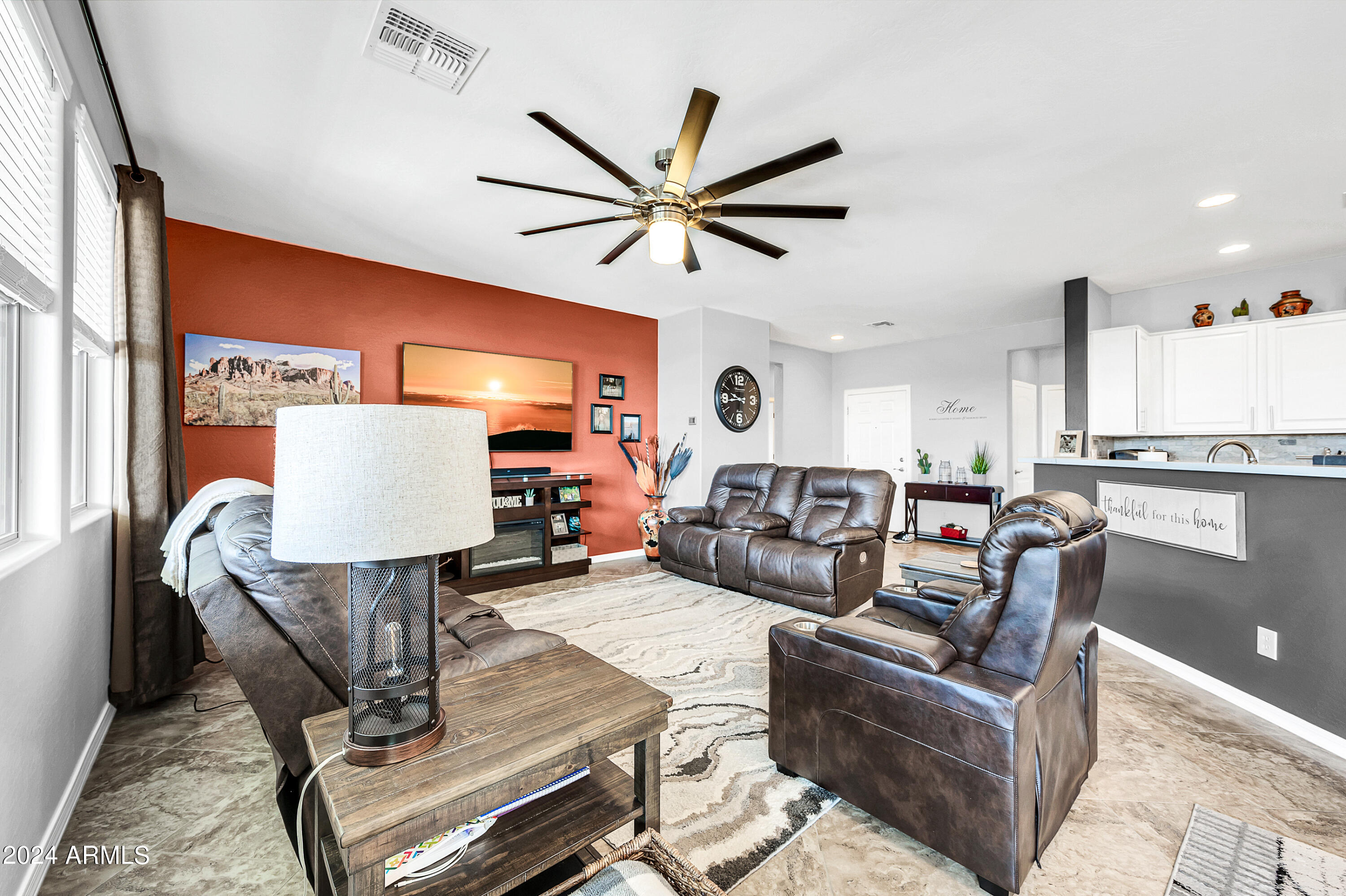 765 E PASTURE CANYON Drive