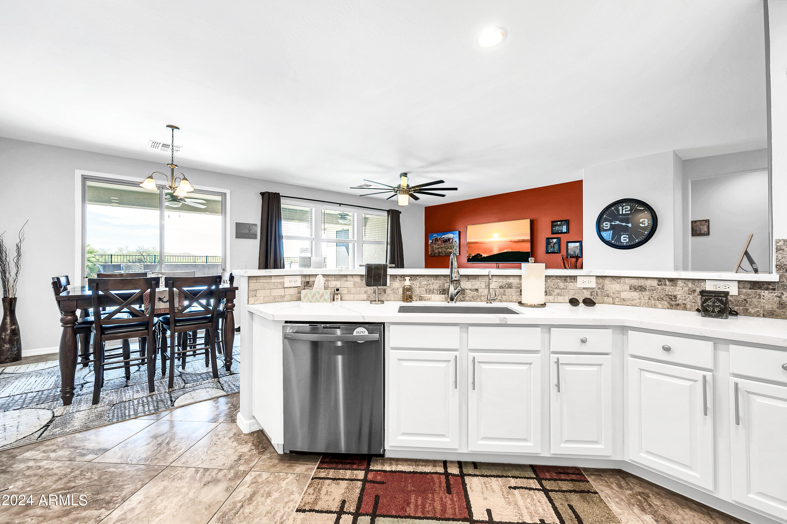 765 E PASTURE CANYON Drive