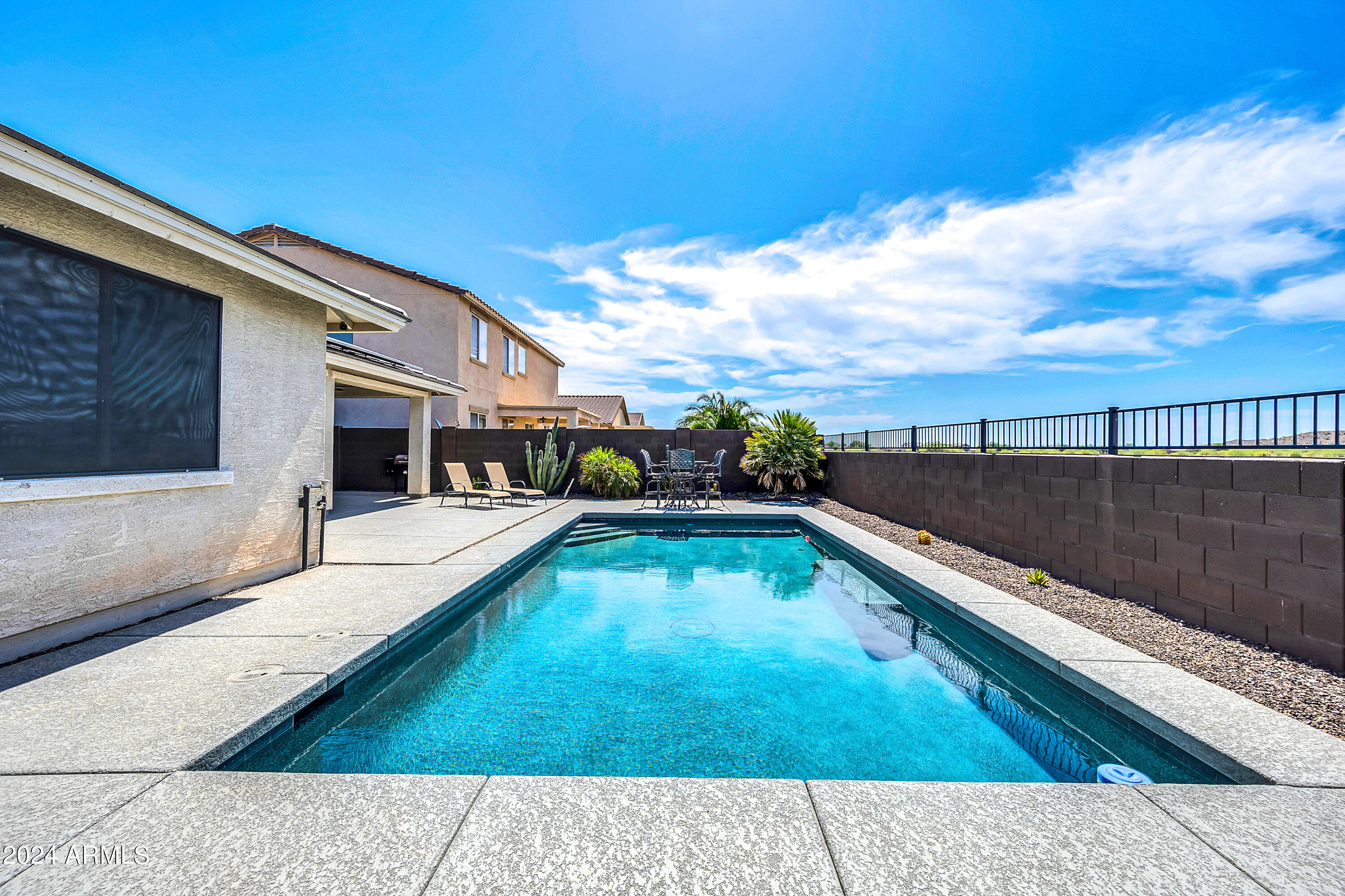 765 E PASTURE CANYON Drive