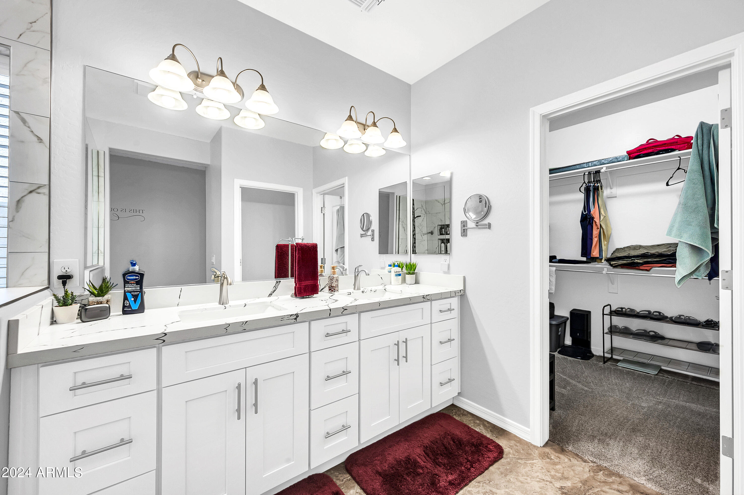 765 E PASTURE CANYON Drive