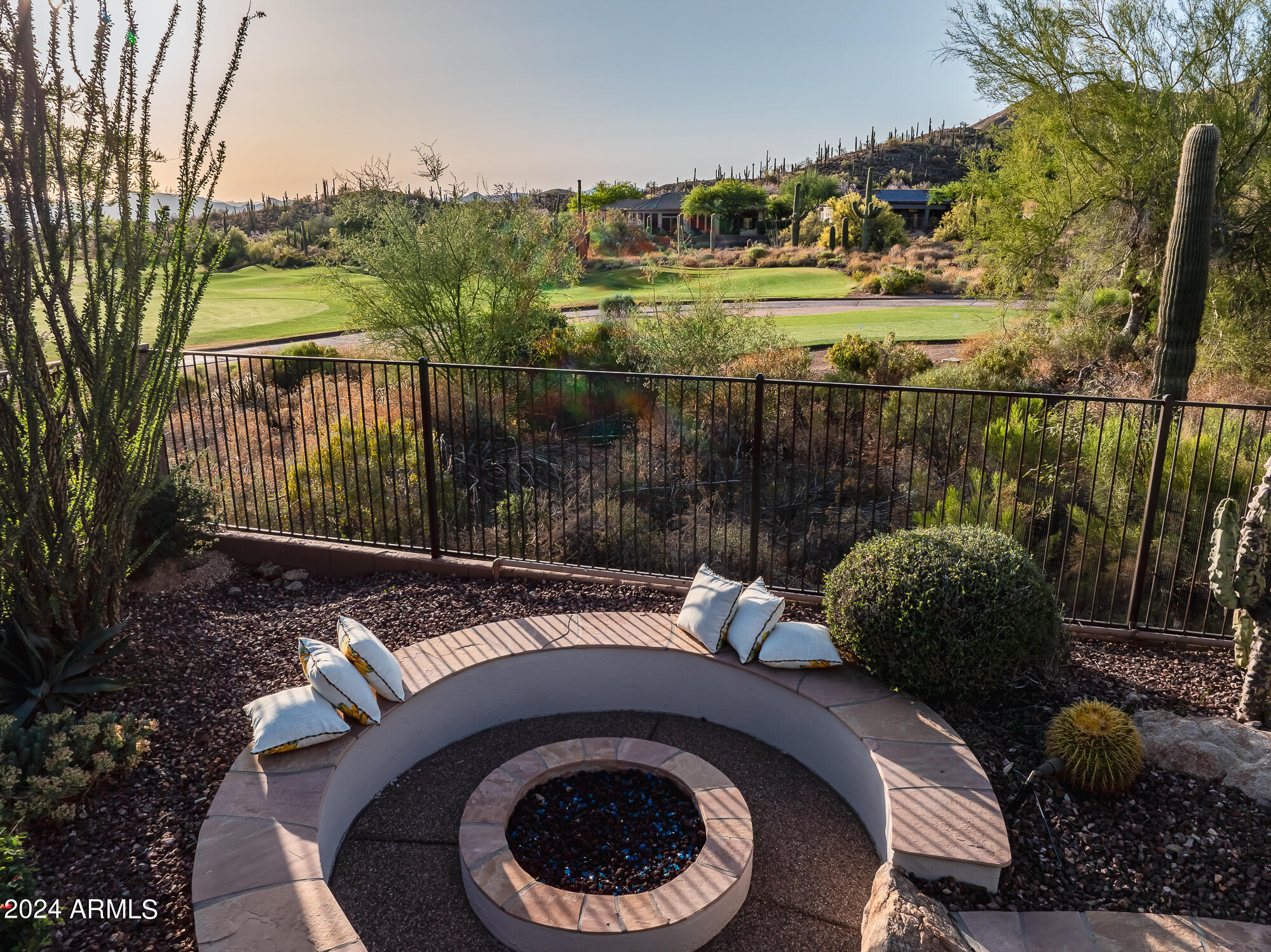 2254 W HAZELHURST Drive