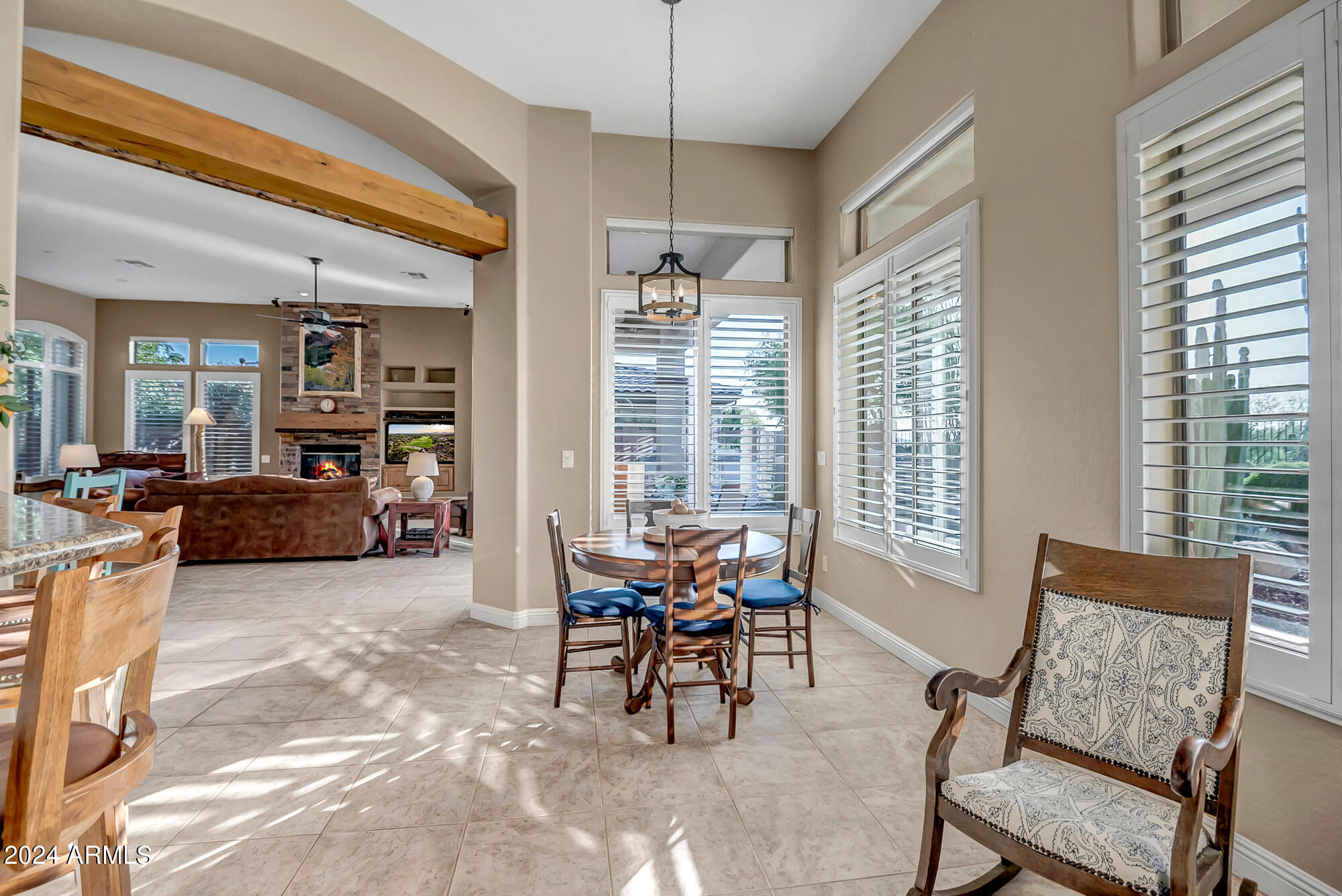 2254 W HAZELHURST Drive