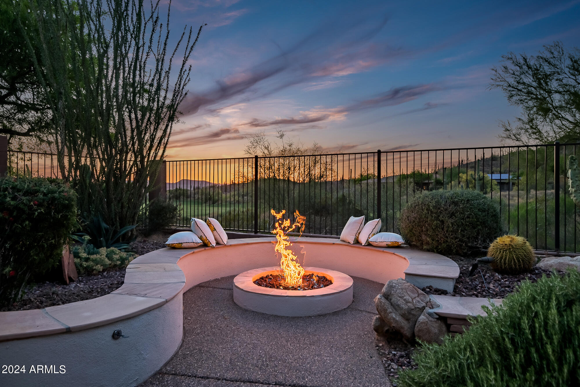 2254 W HAZELHURST Drive