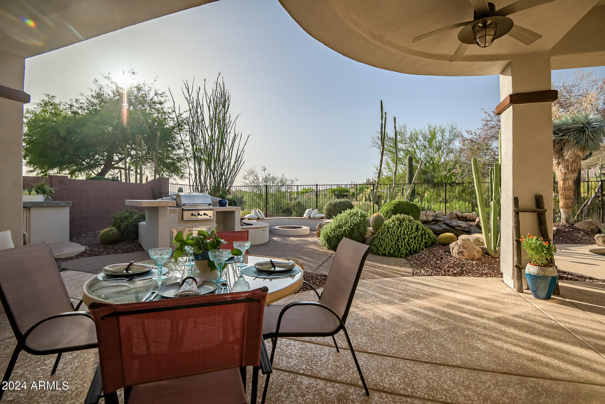 2254 W HAZELHURST Drive