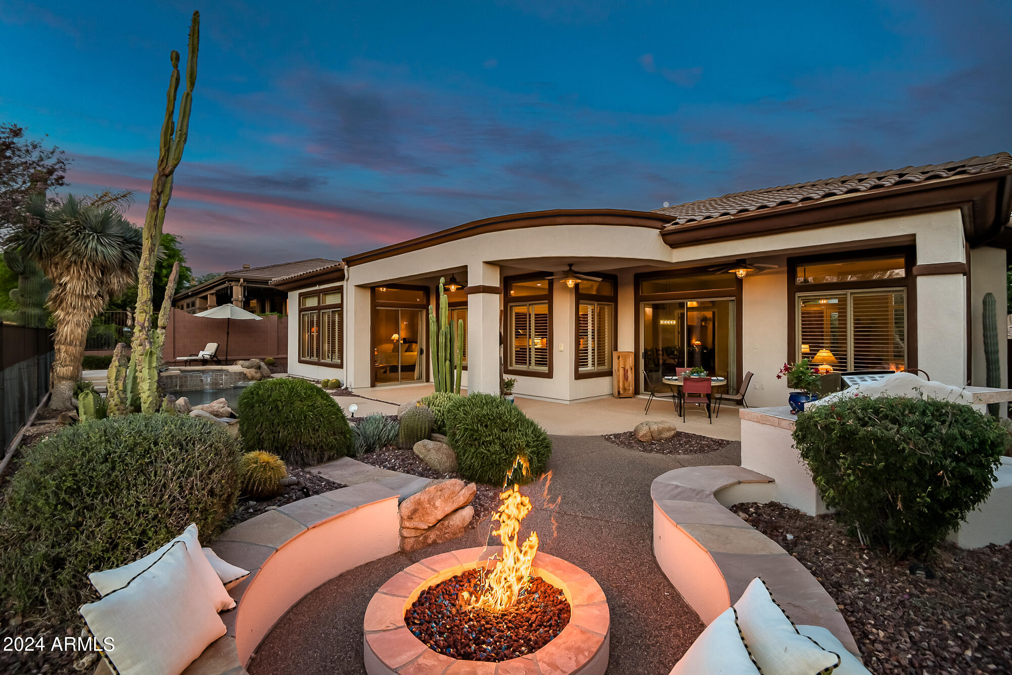 2254 W HAZELHURST Drive