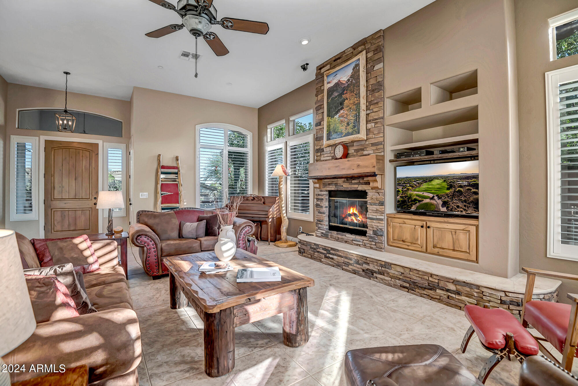 2254 W HAZELHURST Drive