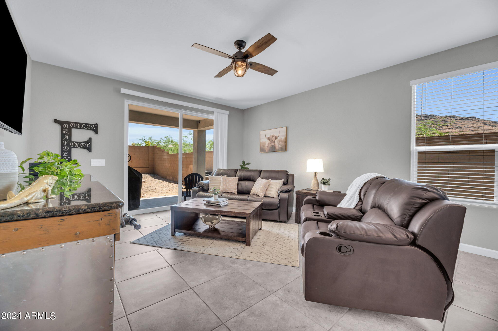 2025 E Charlotte Drive