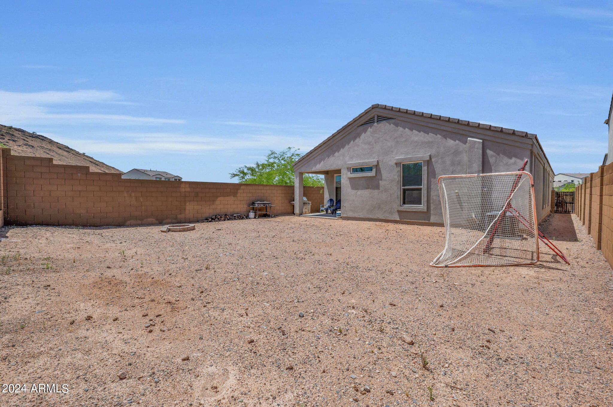 2025 E Charlotte Drive