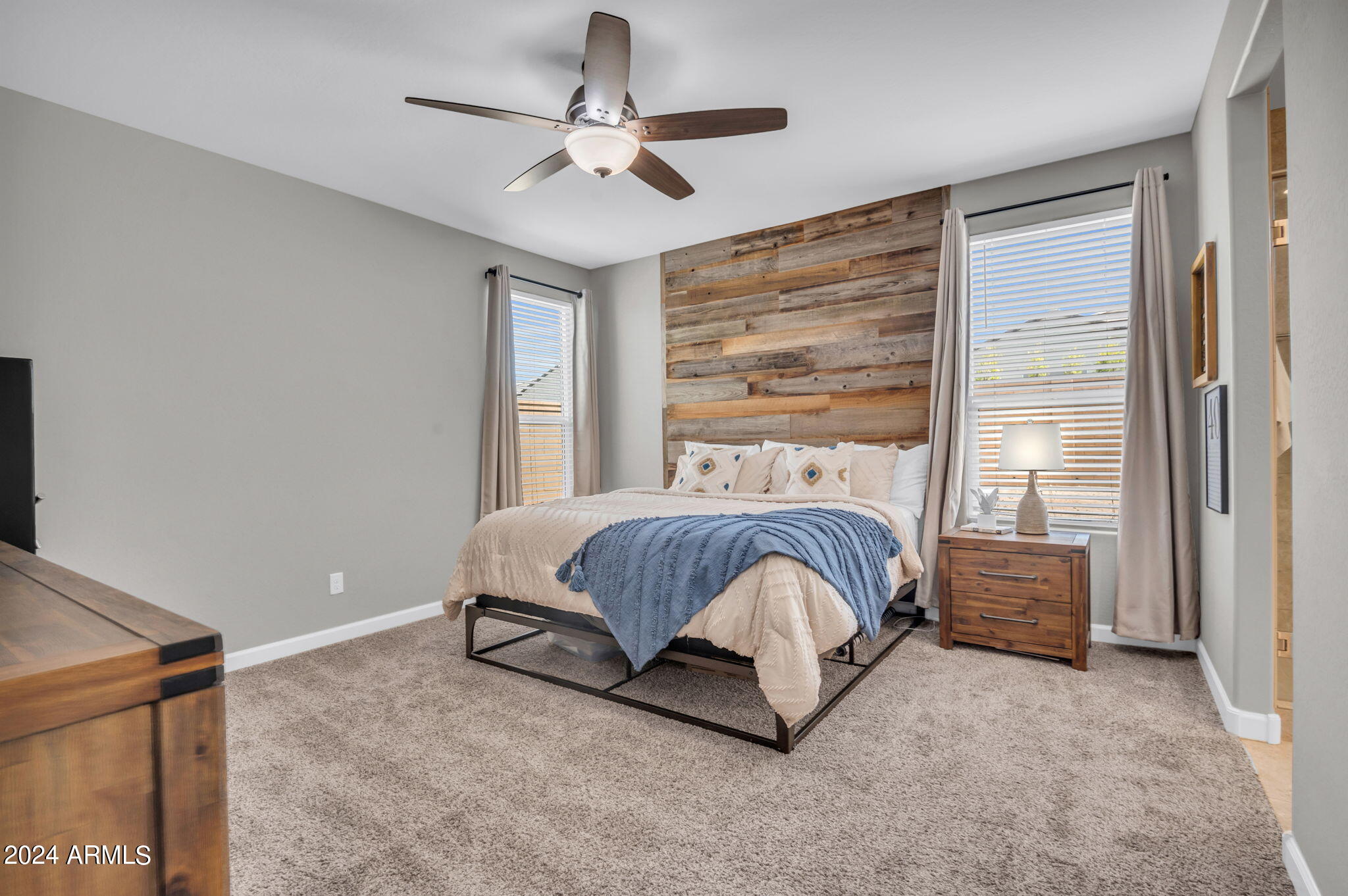 2025 E Charlotte Drive