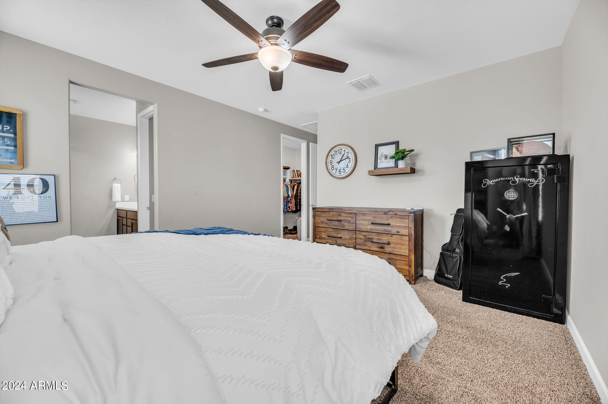 2025 E Charlotte Drive