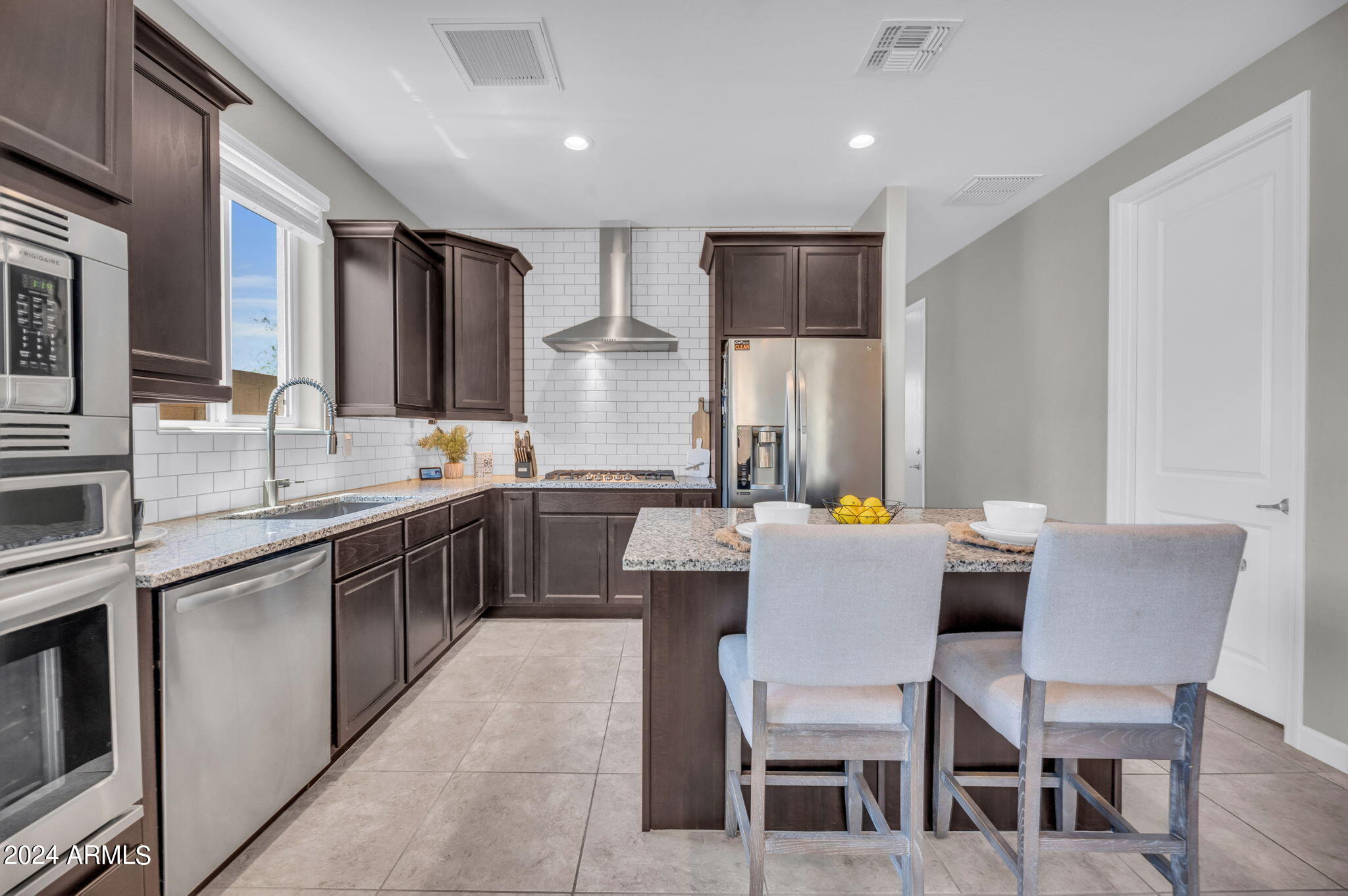 2025 E Charlotte Drive