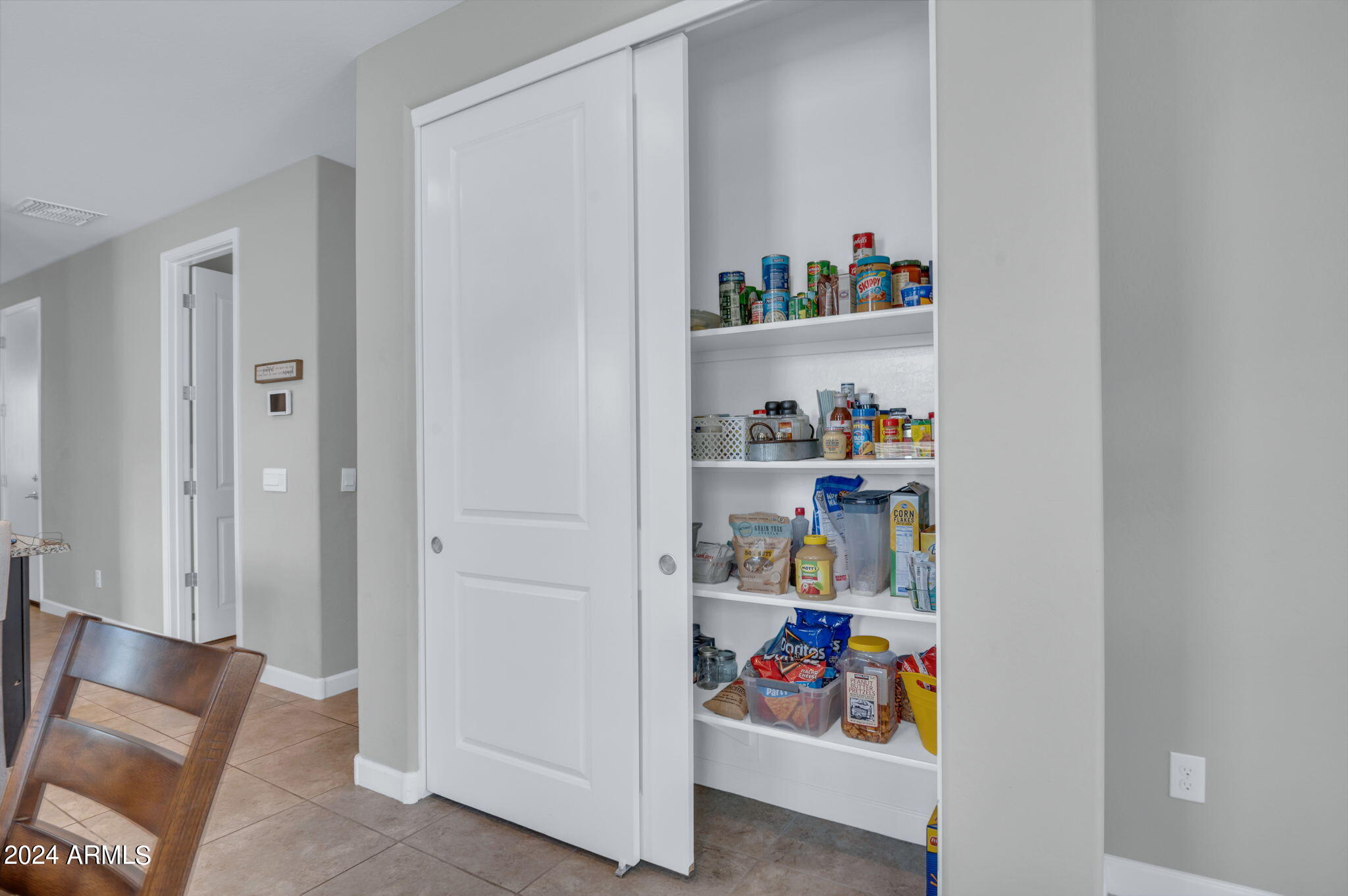 2025 E Charlotte Drive