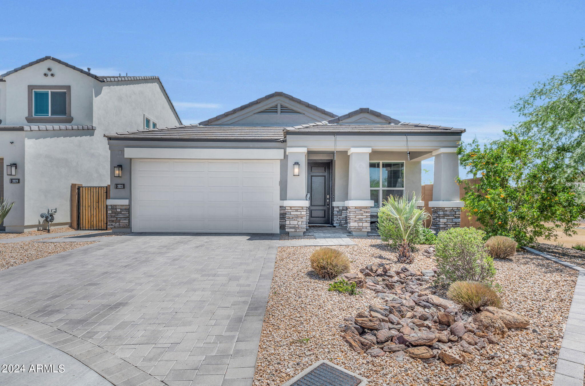 2025 E Charlotte Drive