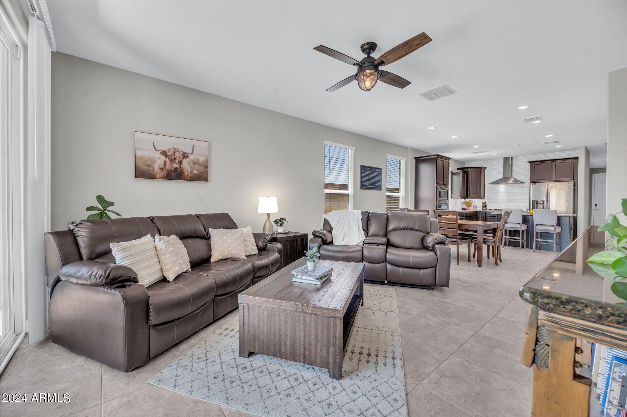 2025 E Charlotte Drive