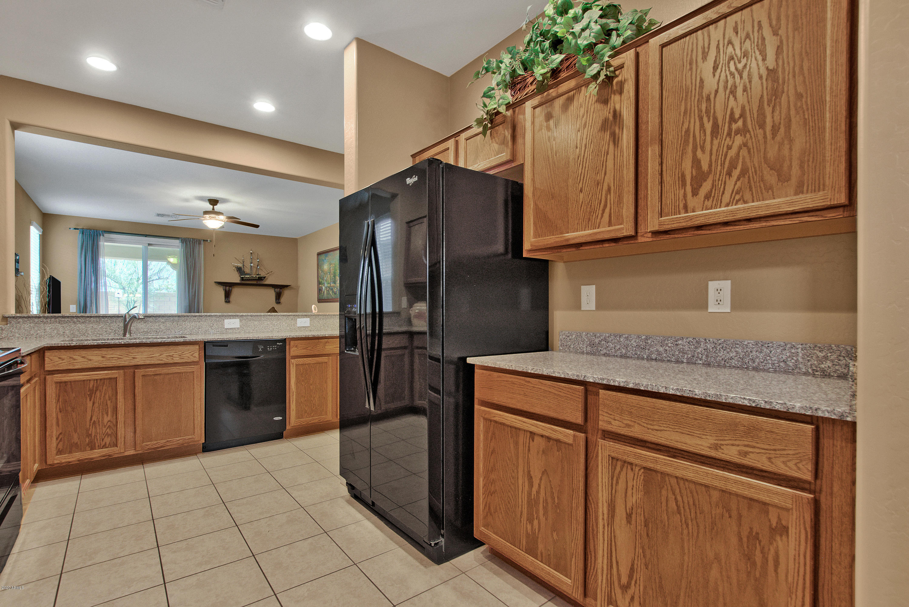 10217 E SABLE Avenue