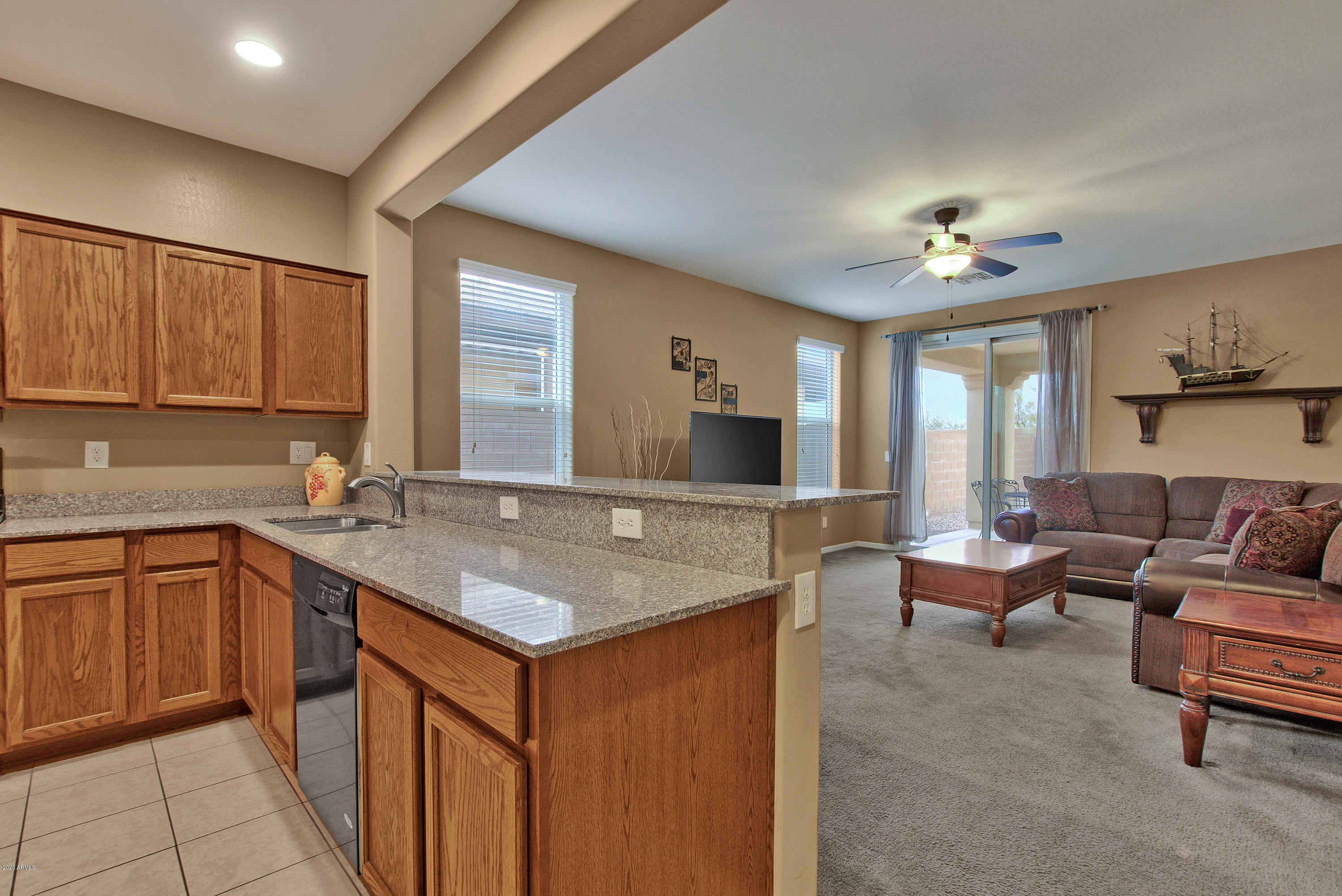 10217 E SABLE Avenue