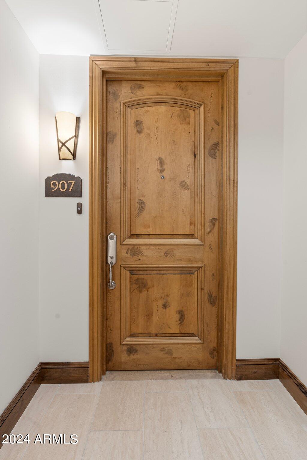 7175 E CAMELBACK Road, 907