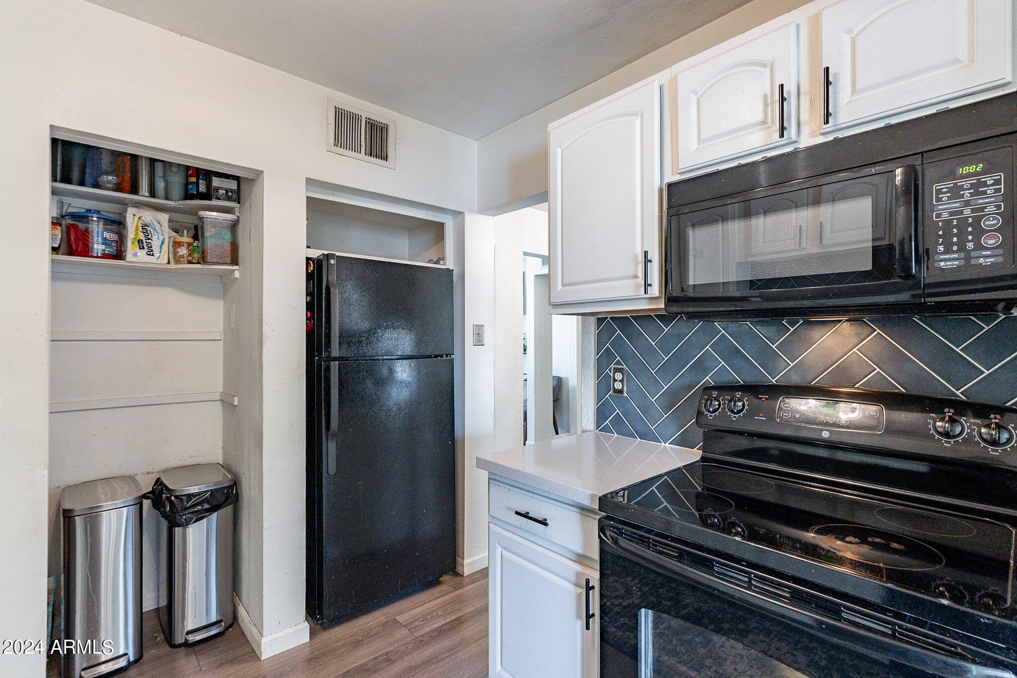 5435 E VIRGINIA Avenue