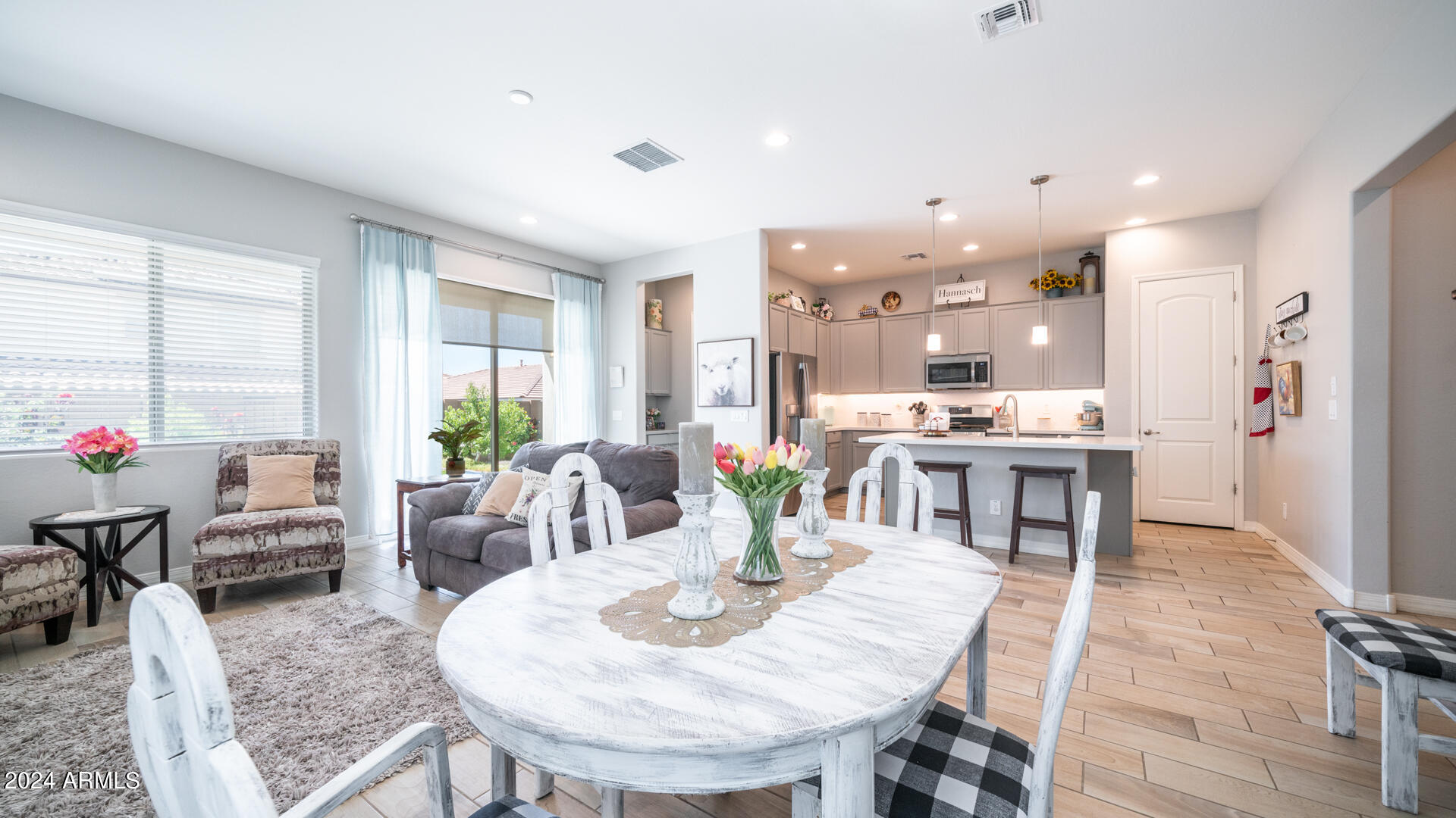 20907 W BERKELEY Road