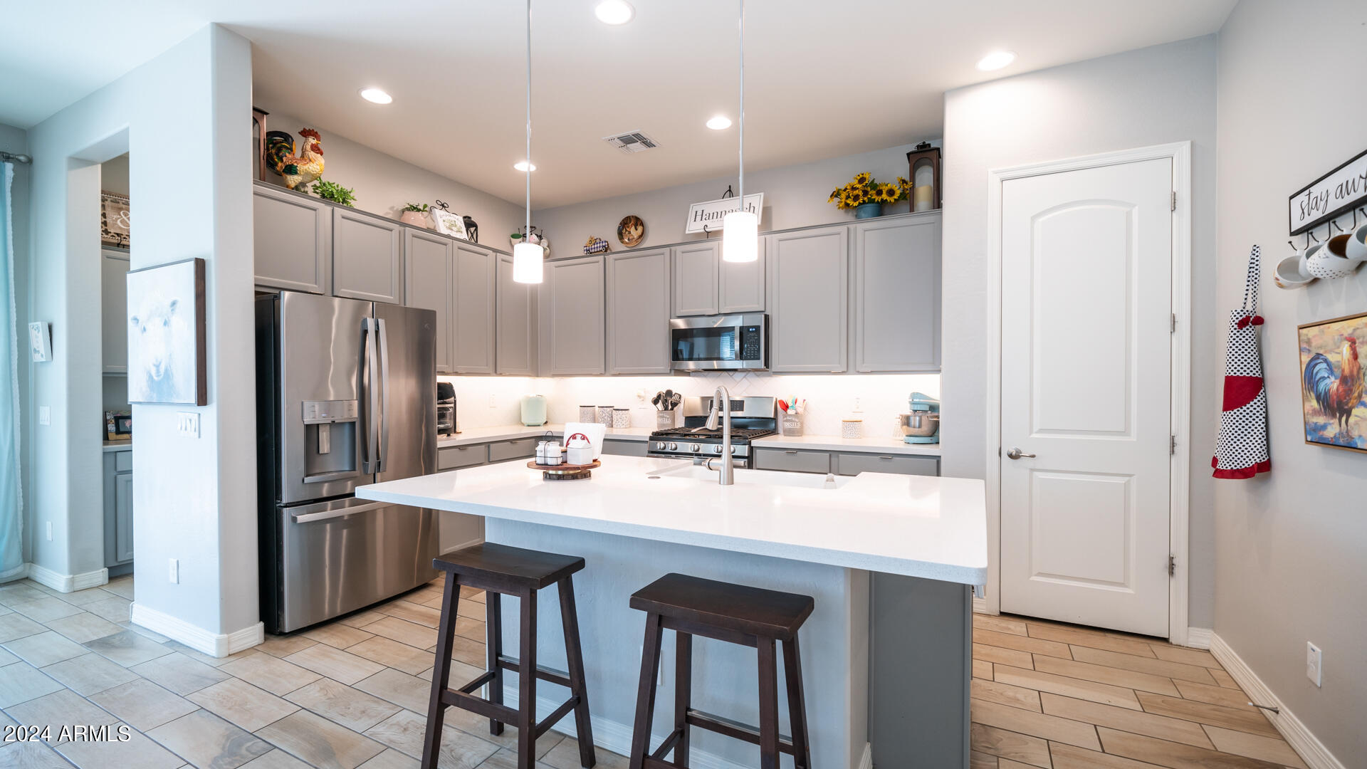 20907 W BERKELEY Road