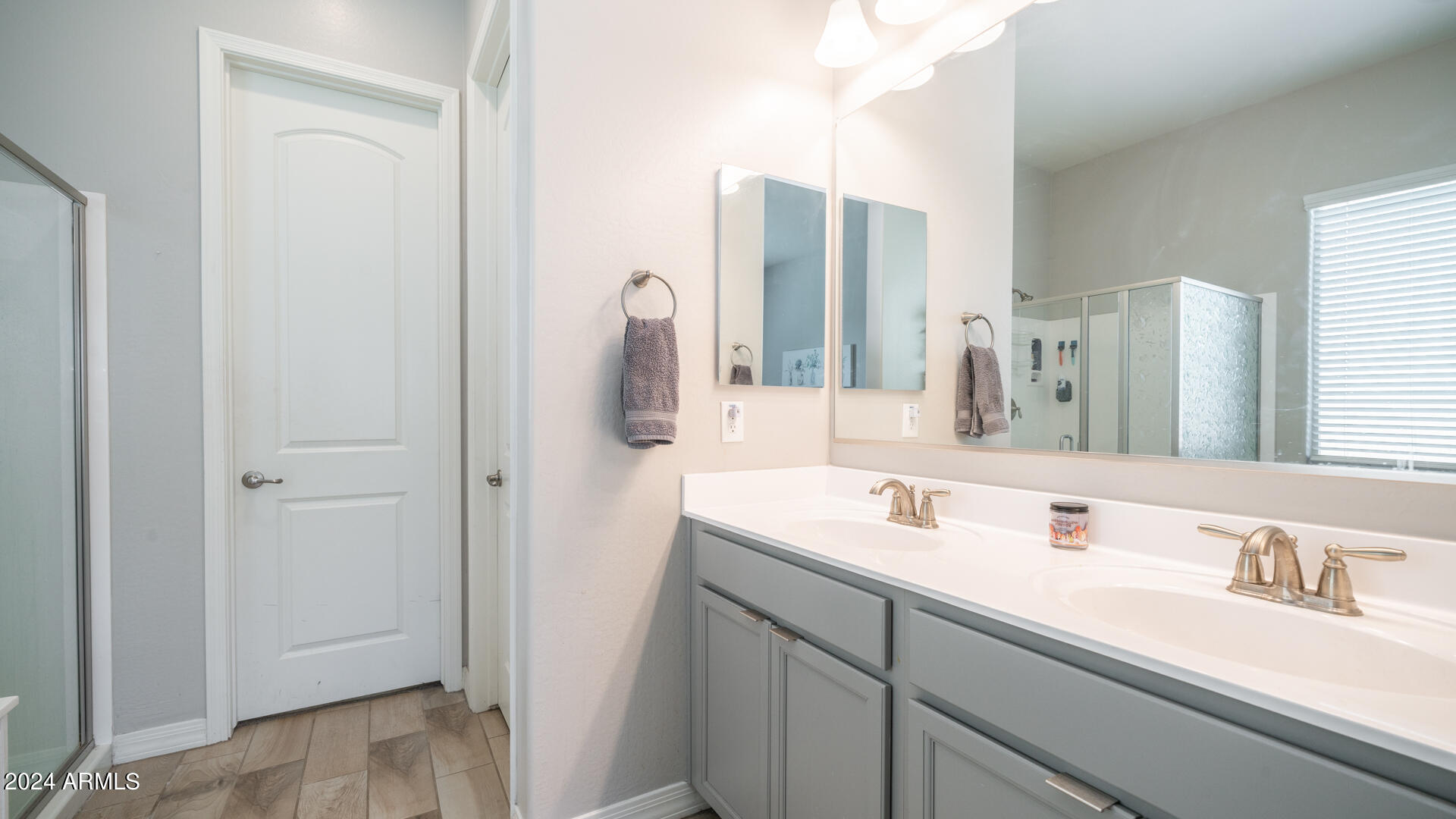 20907 W BERKELEY Road