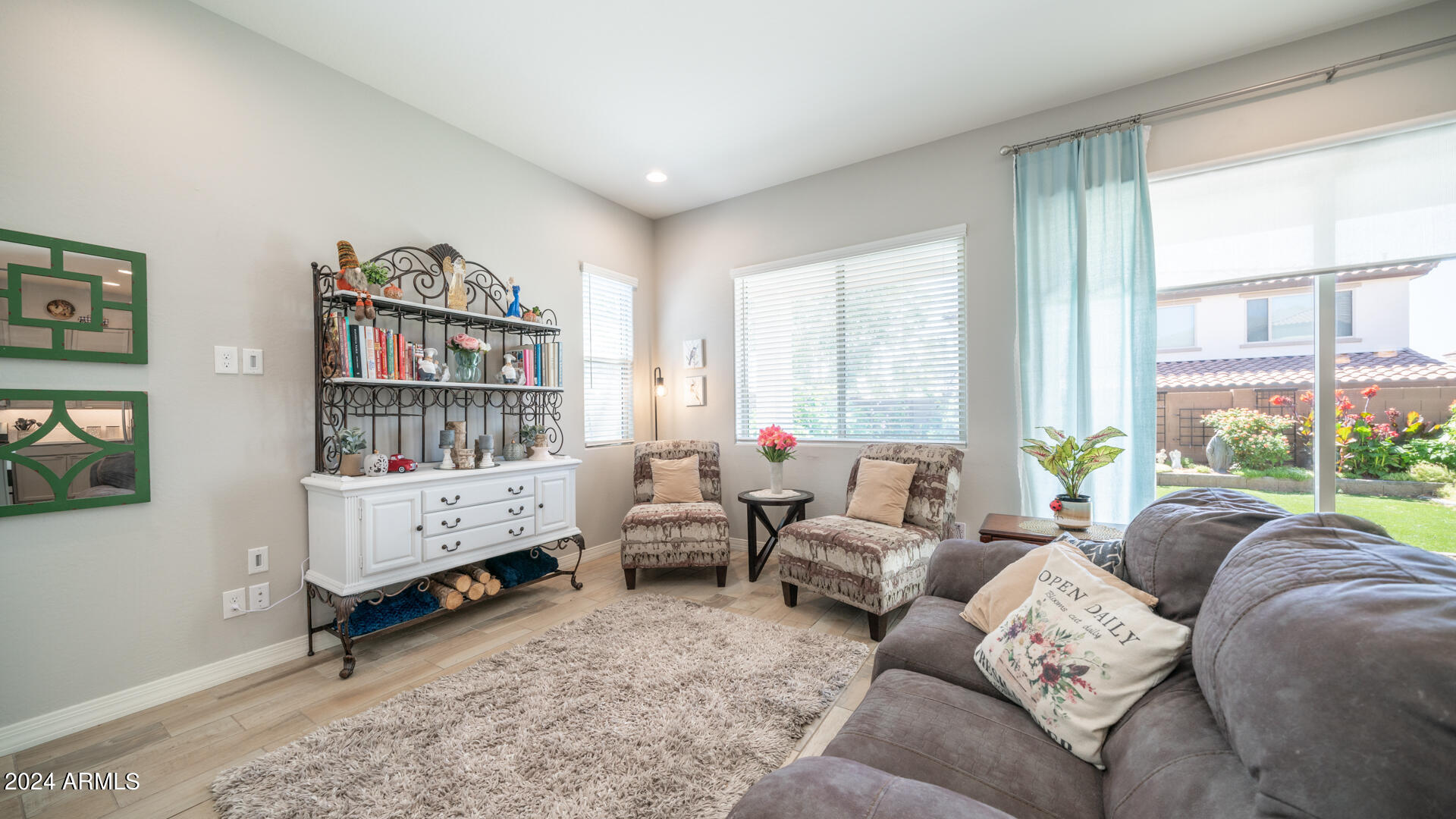 20907 W BERKELEY Road