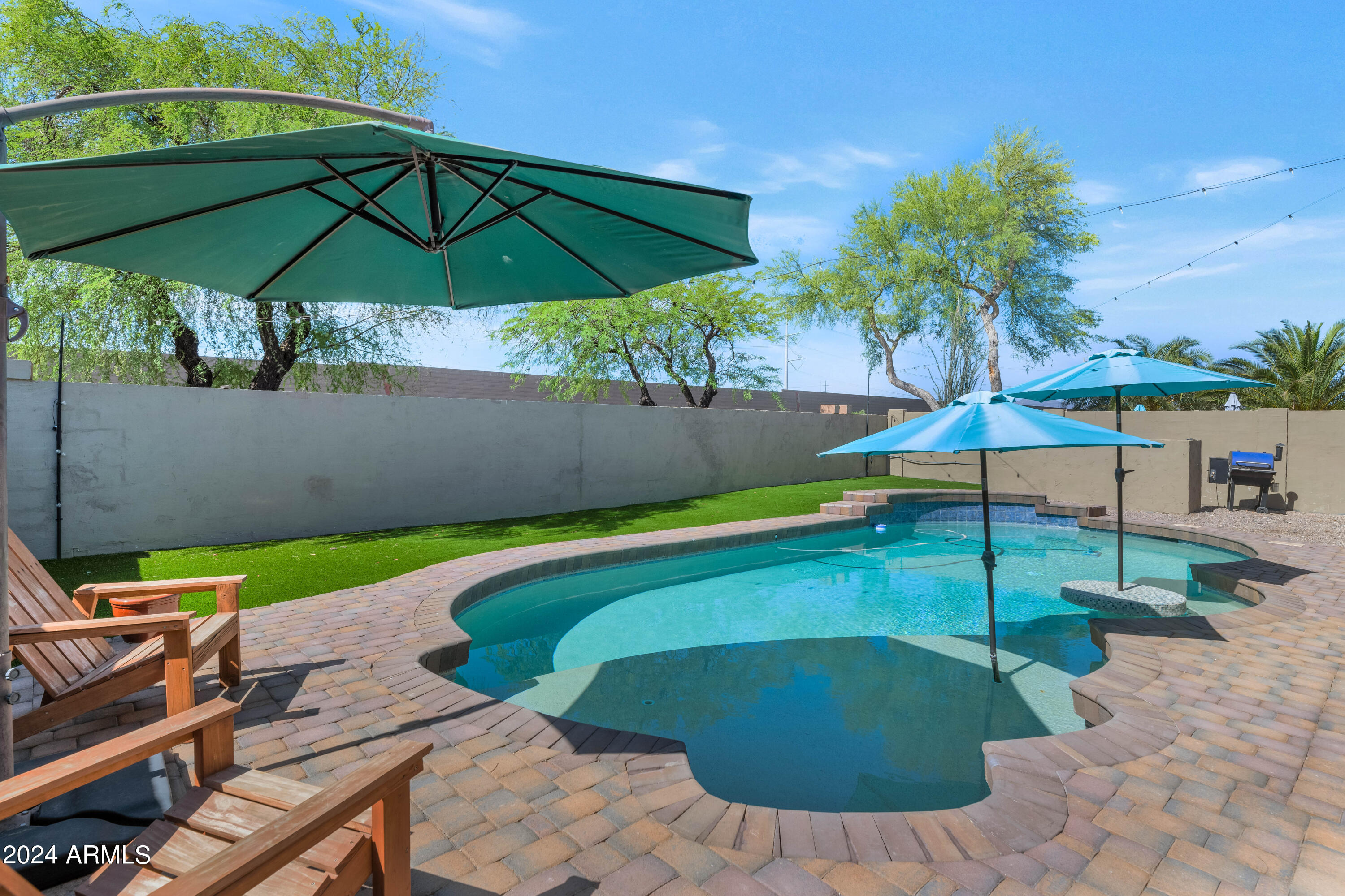 1731 E WINDSONG Drive