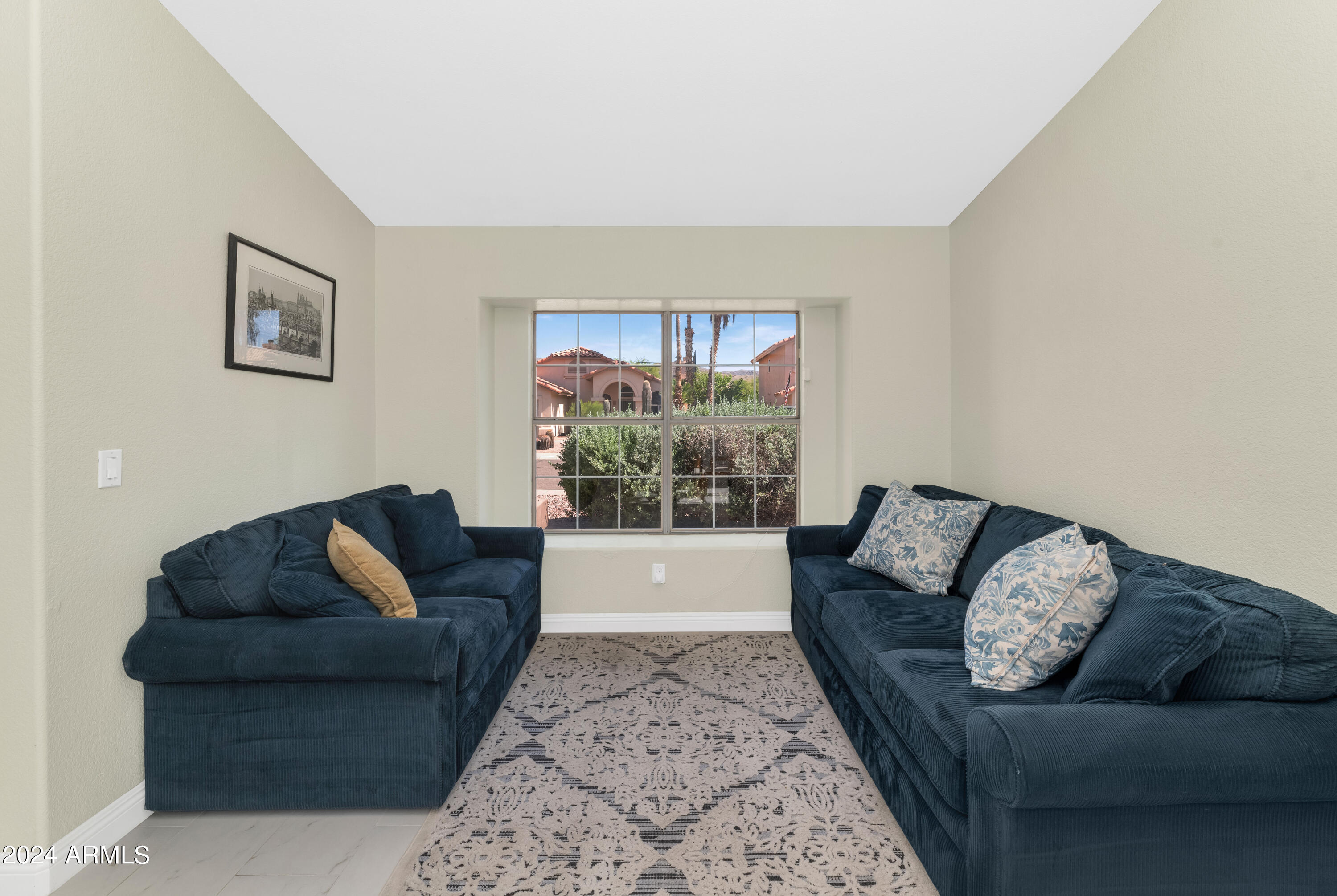 1731 E WINDSONG Drive