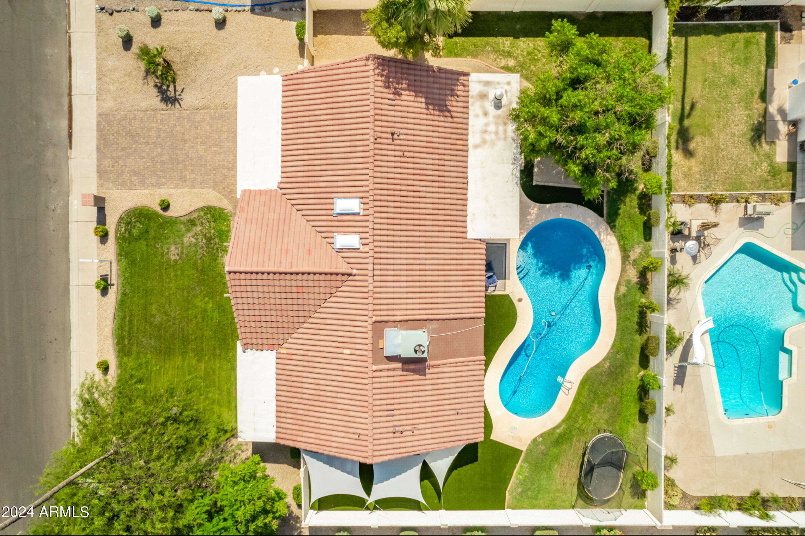 5150 E POINSETTIA Drive