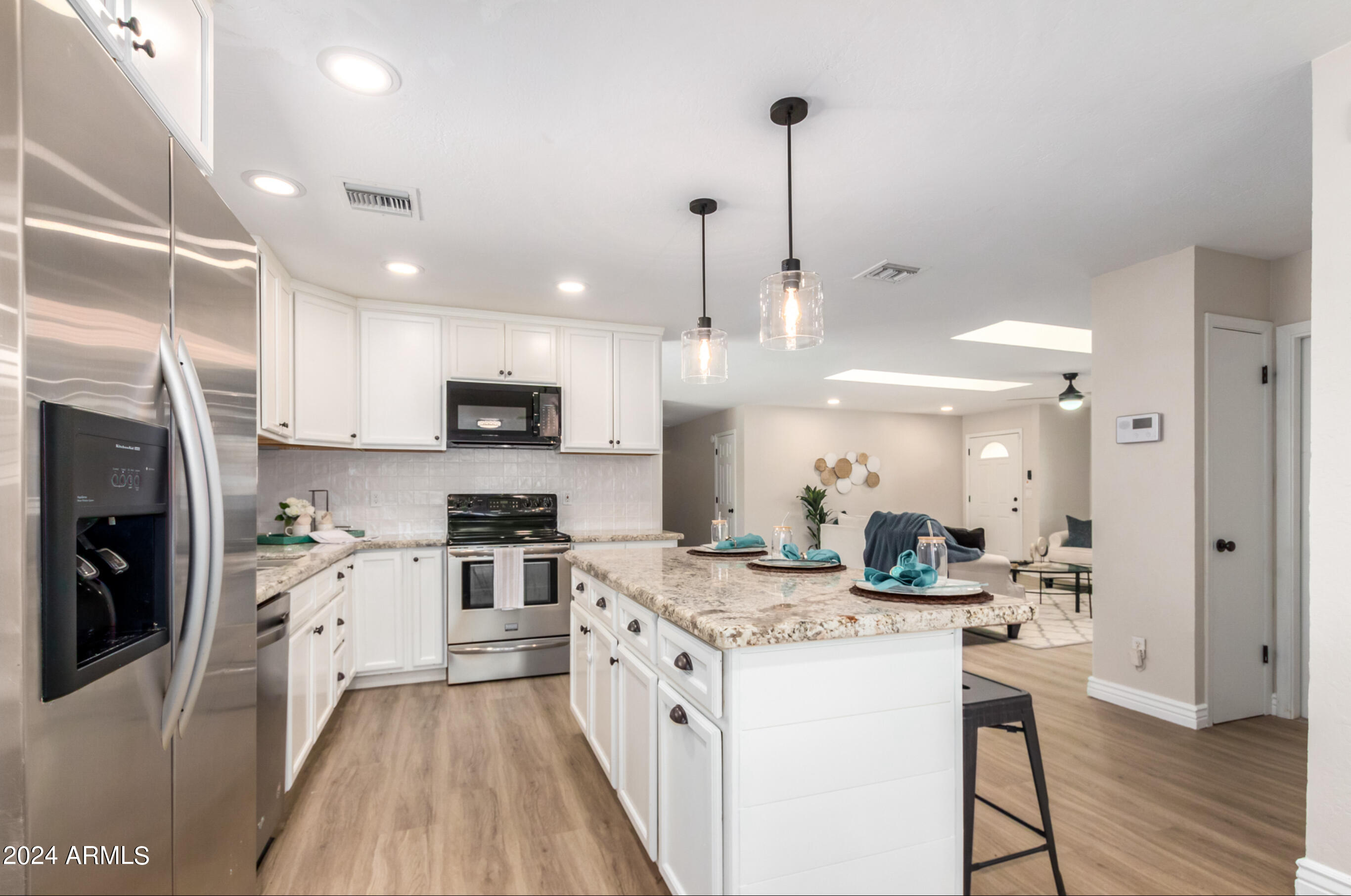 5150 E POINSETTIA Drive