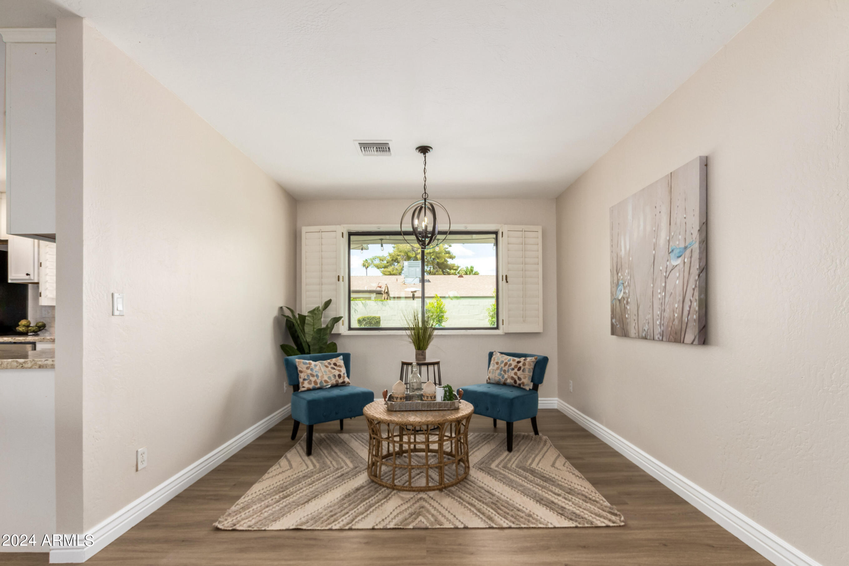 5150 E POINSETTIA Drive