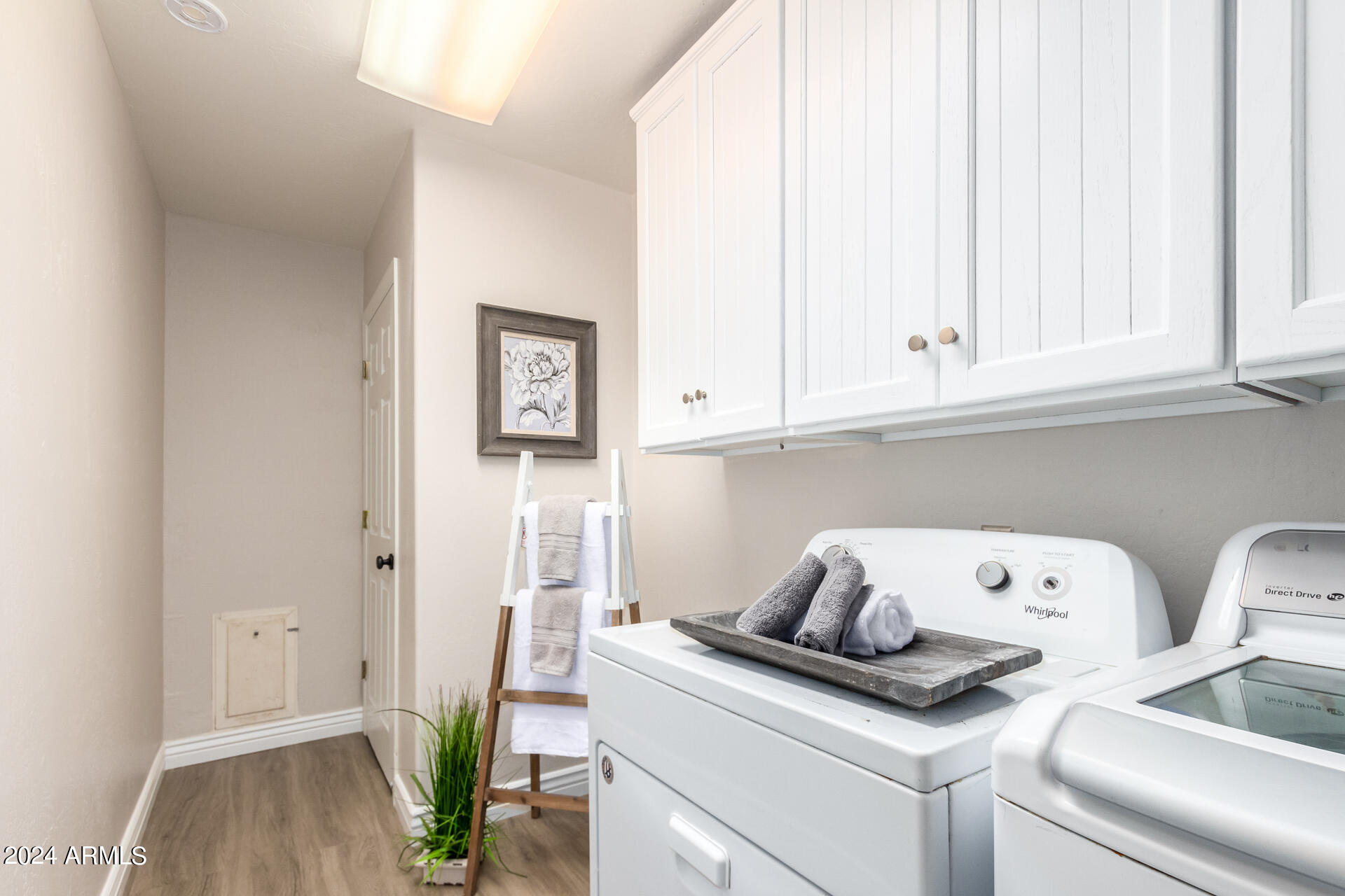 5150 E POINSETTIA Drive