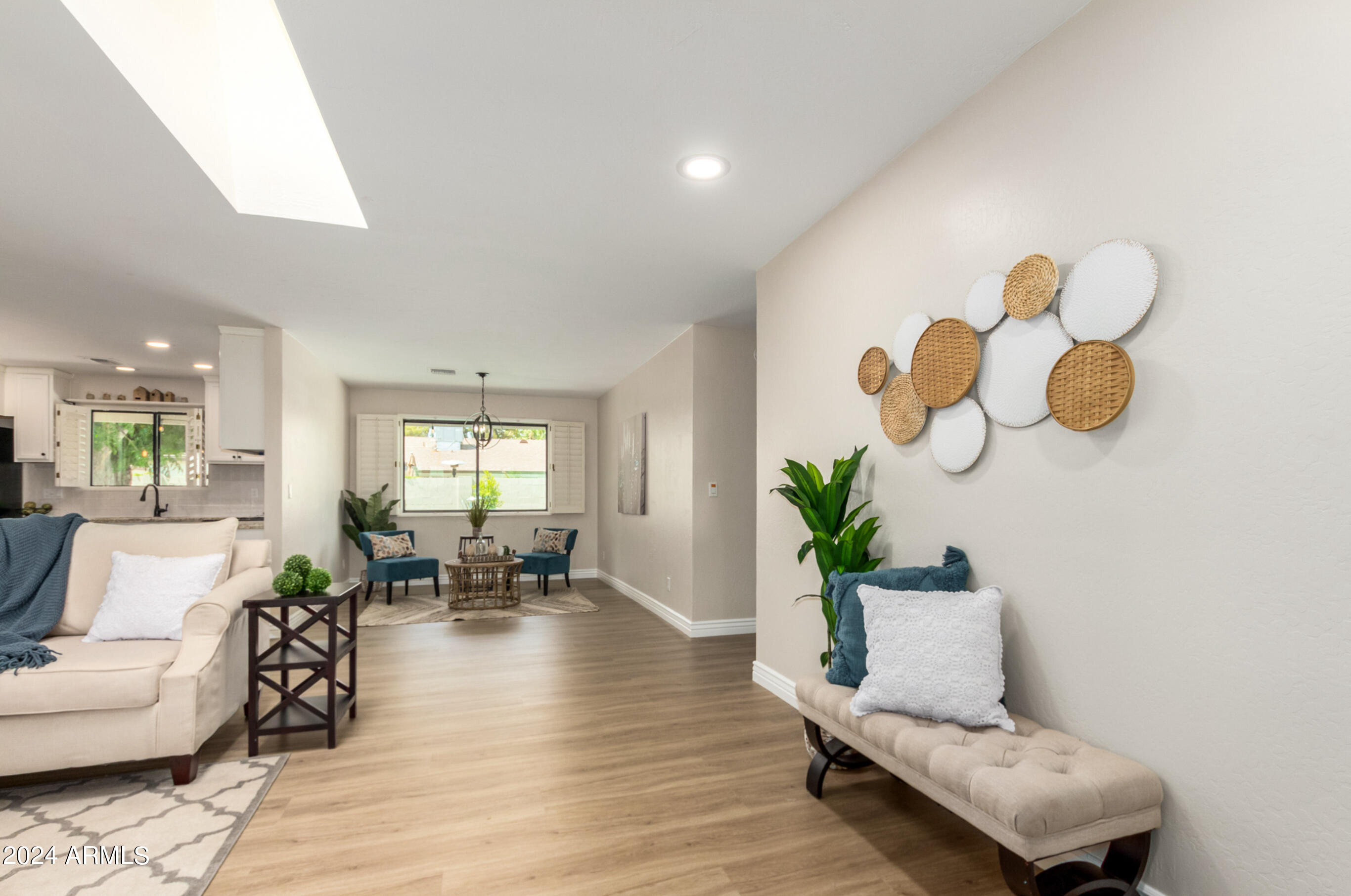 5150 E POINSETTIA Drive