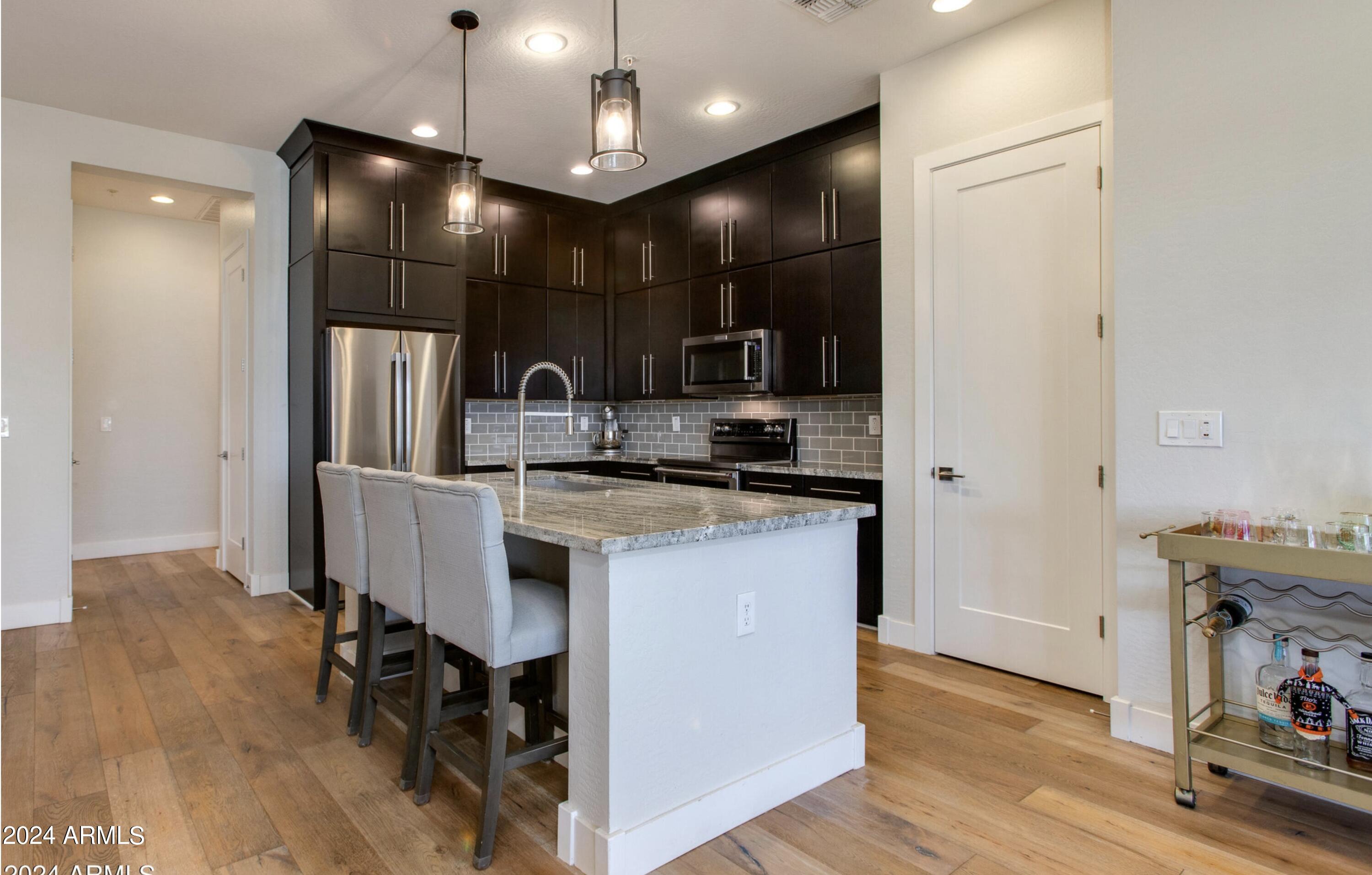 6565 E THOMAS Road # 1142