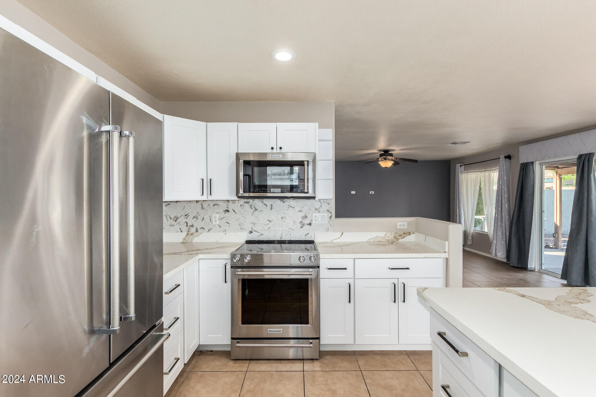 865 S CHATSWORTH Circle