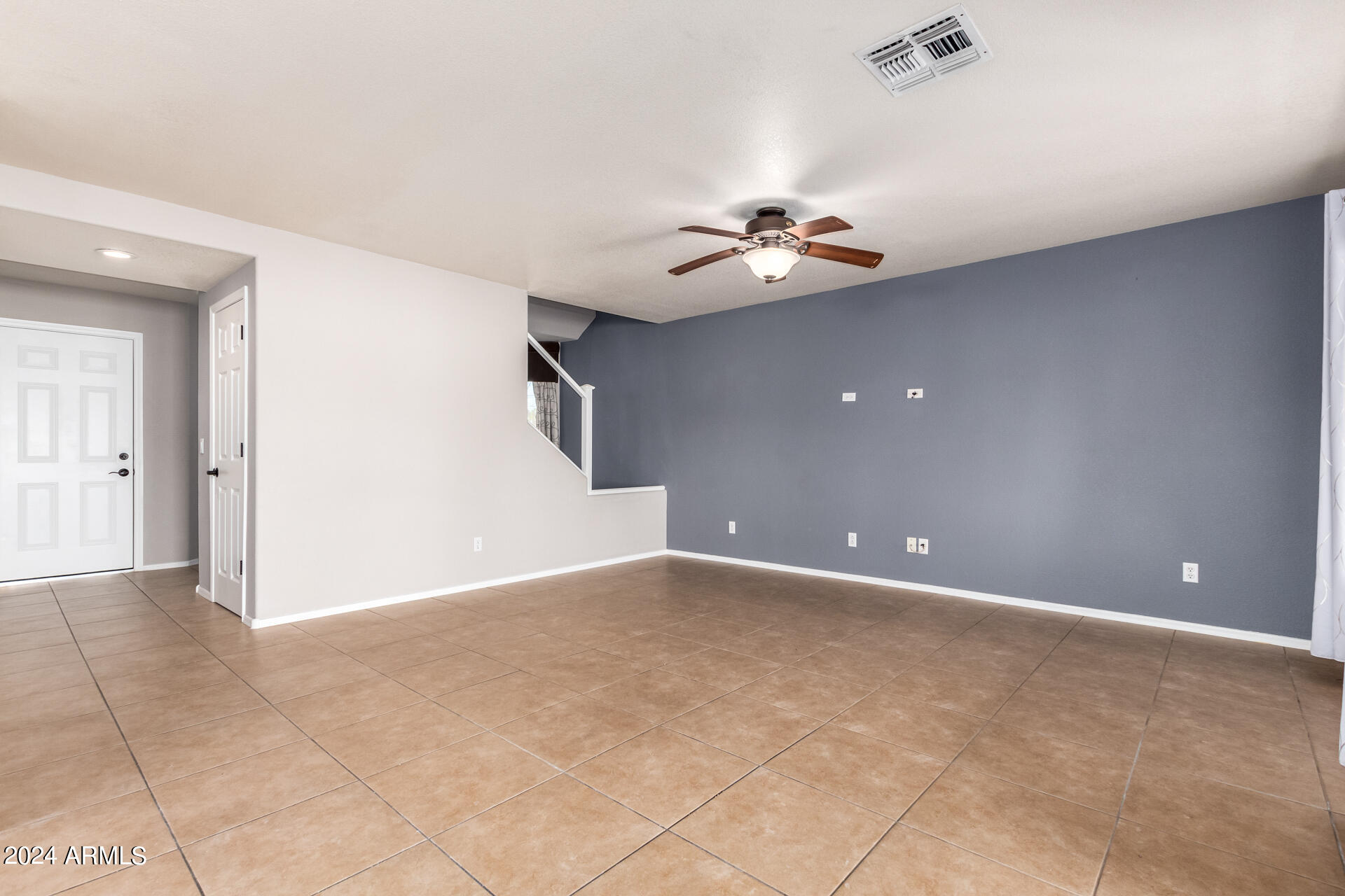 865 S CHATSWORTH Circle