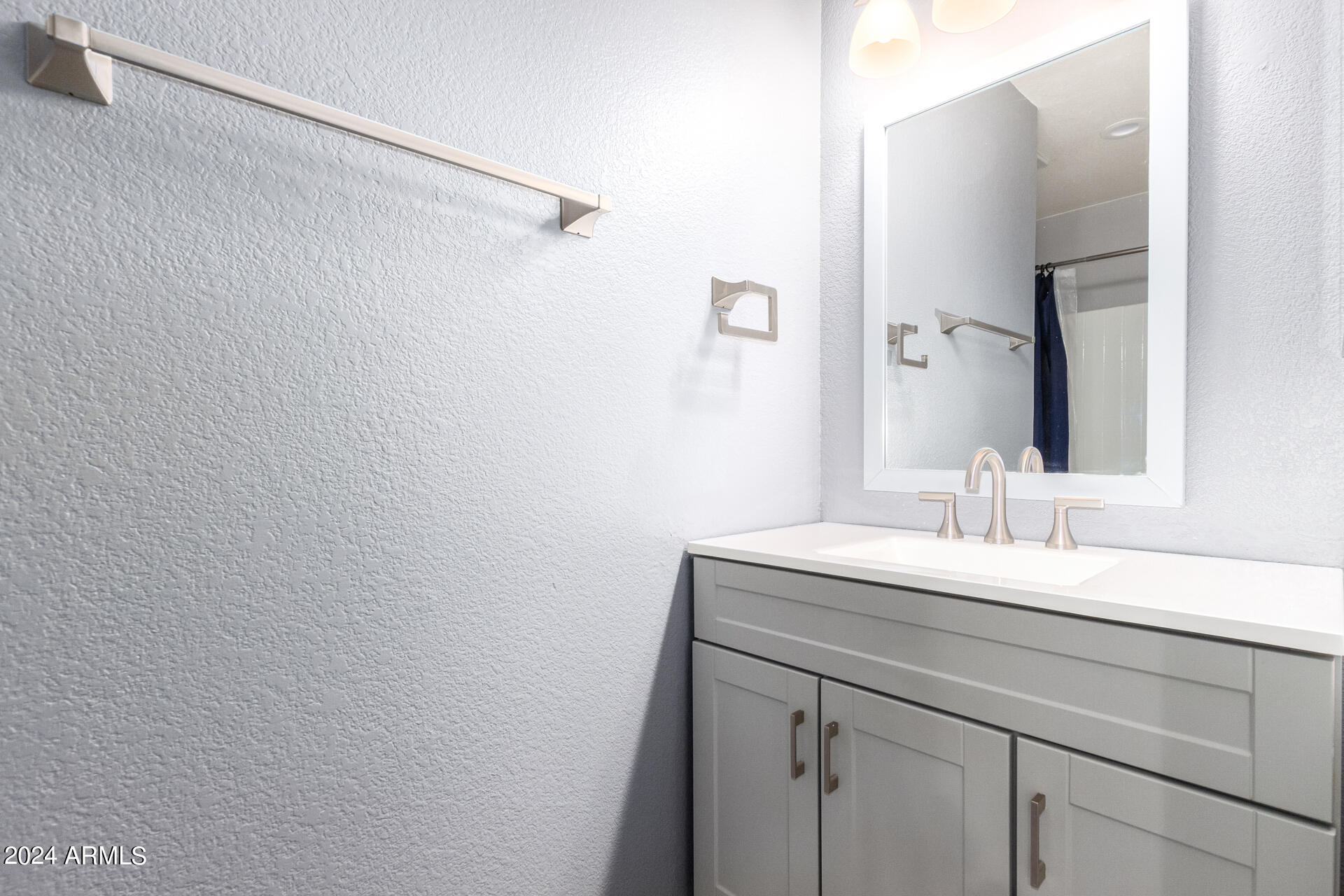 865 S CHATSWORTH Circle